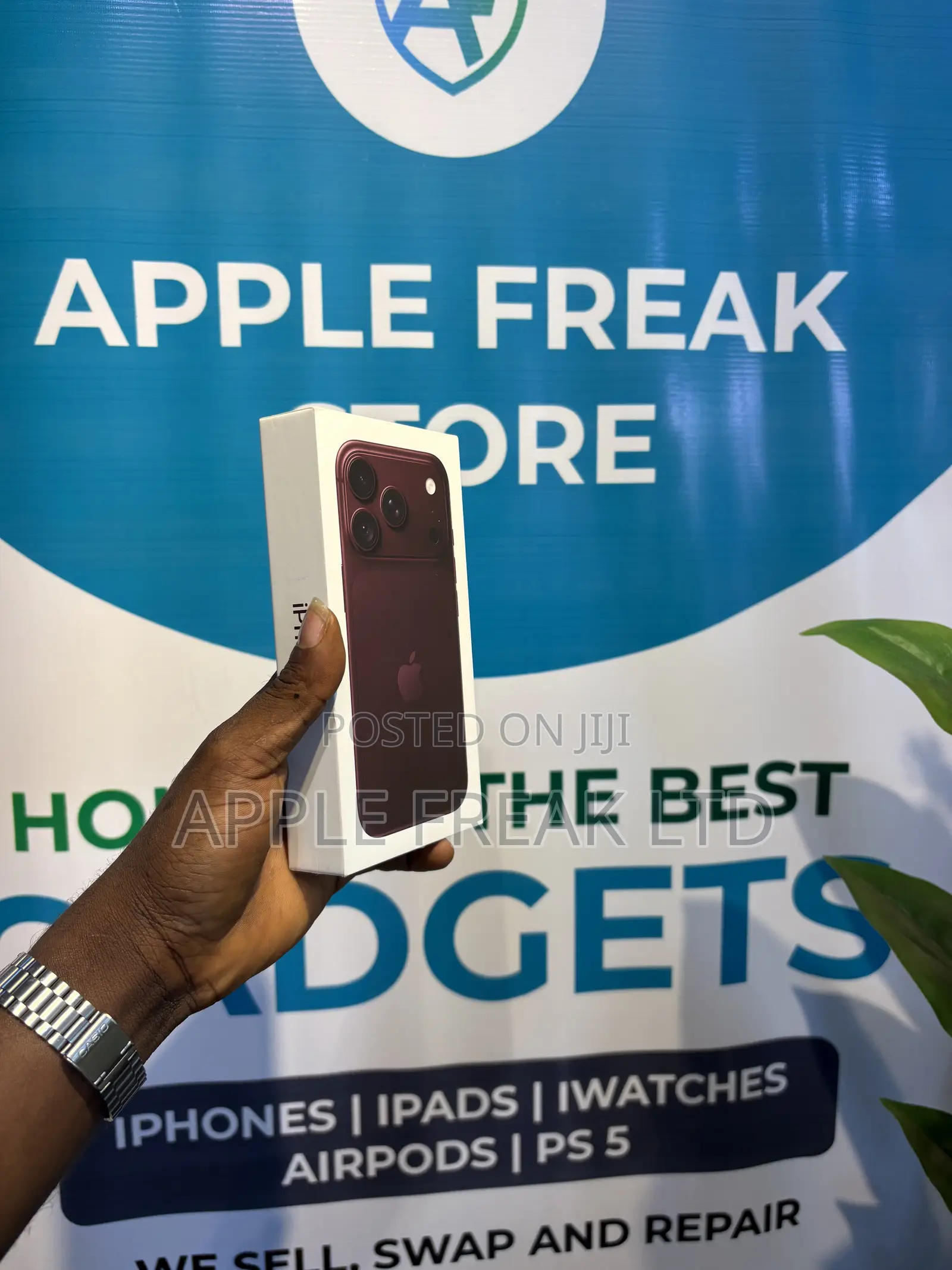New Apple iPhone 18 Pro 256 GB Red