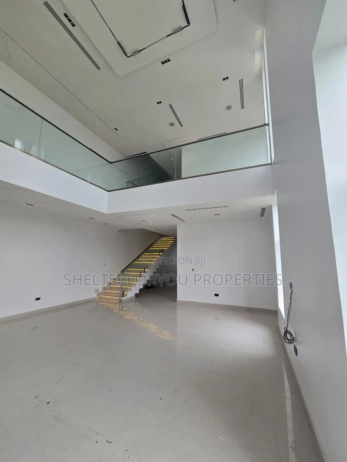 5bdrm Duplex in Ikate for sale