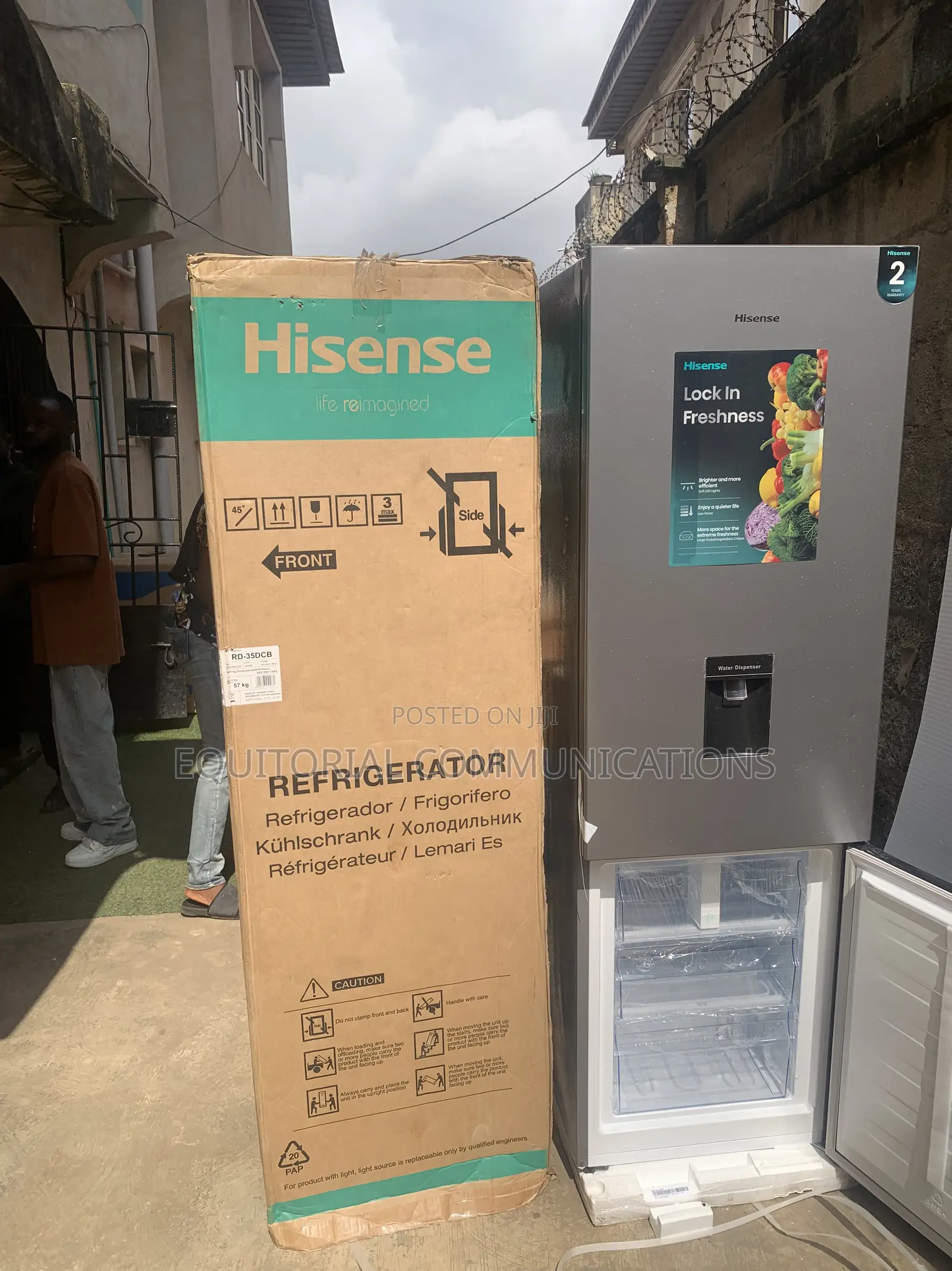 Hisense 35DCB 264L Sleek 2-Door Refrigerator With Water Dispenser