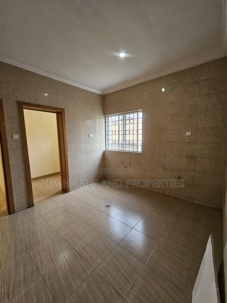 2bdrm Duplex in Zim Homes And, Jabi for rent