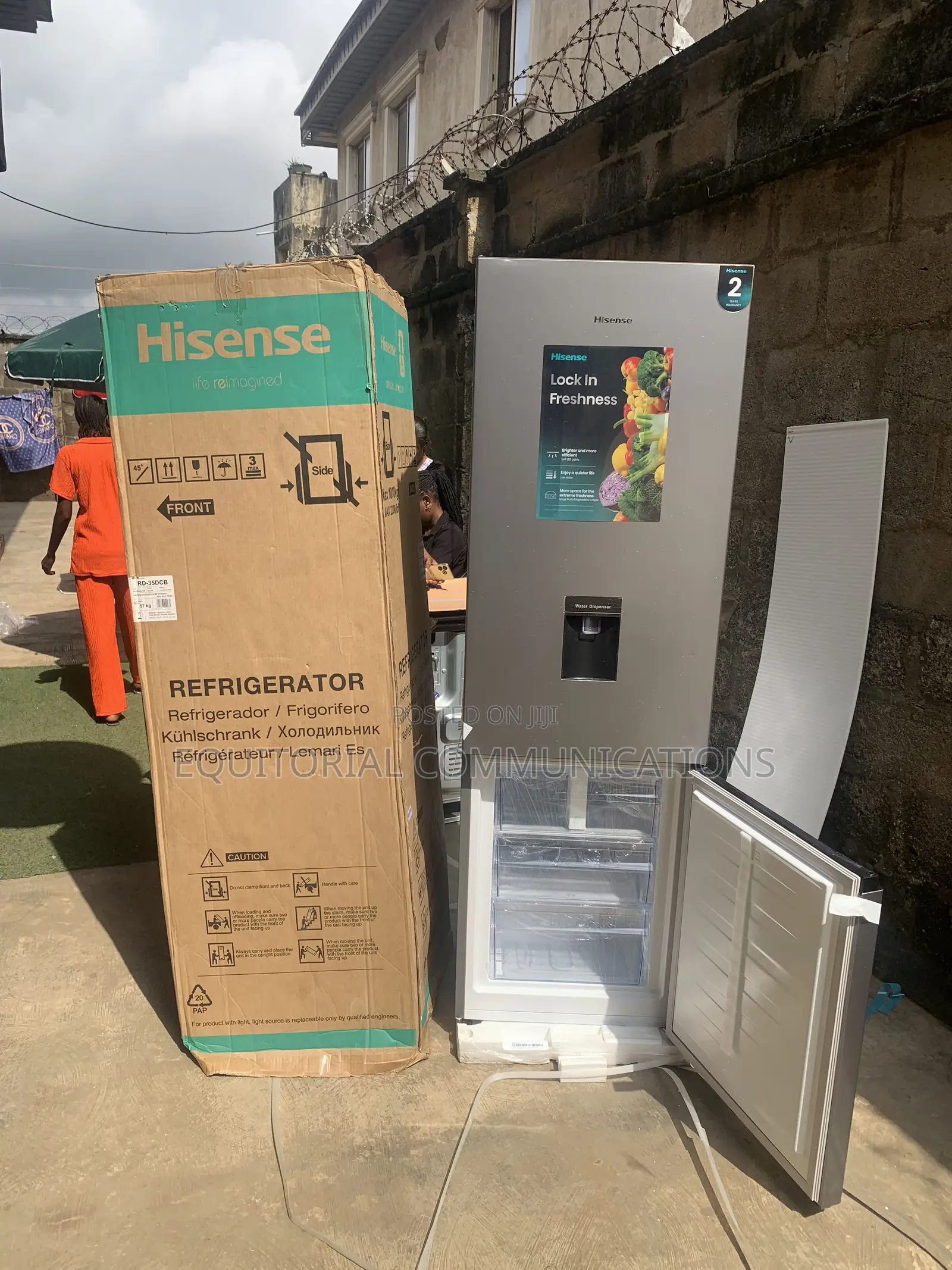 Hisense 35DCB 264L Everyday Cooling Fridge With Water Dispenser