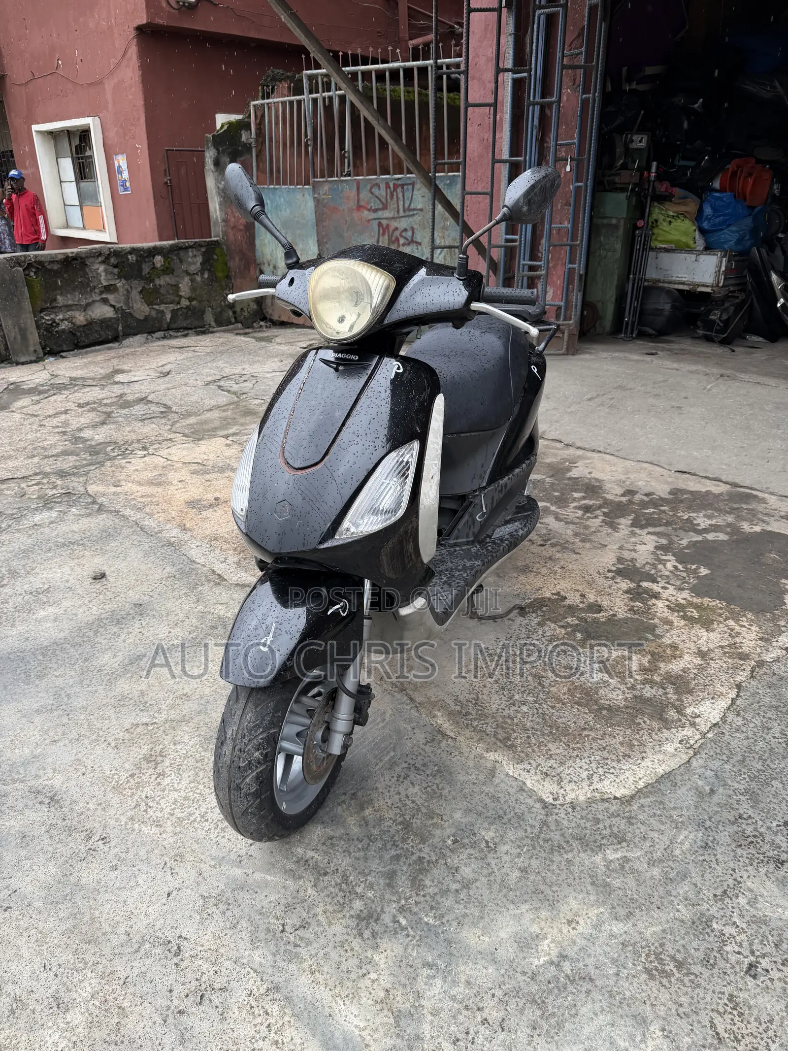 Piaggio Scooter 2012 Black
