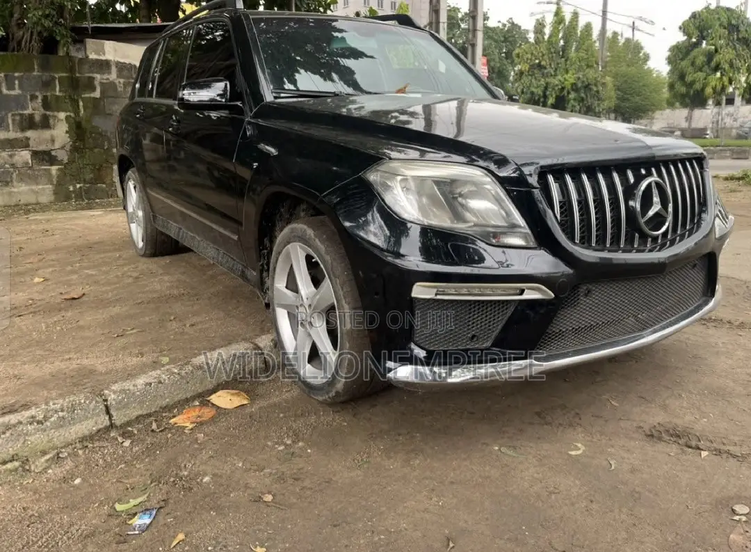 Mercedes-Benz GLK-Class 350 4MATIC 2012 Black