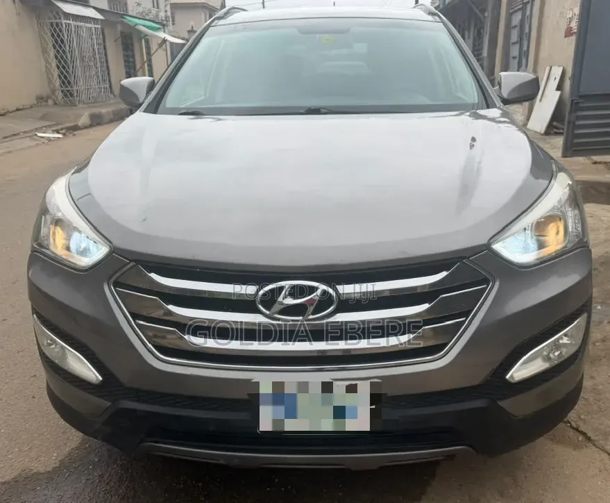 Hyundai Santa Fe 2015 Gray