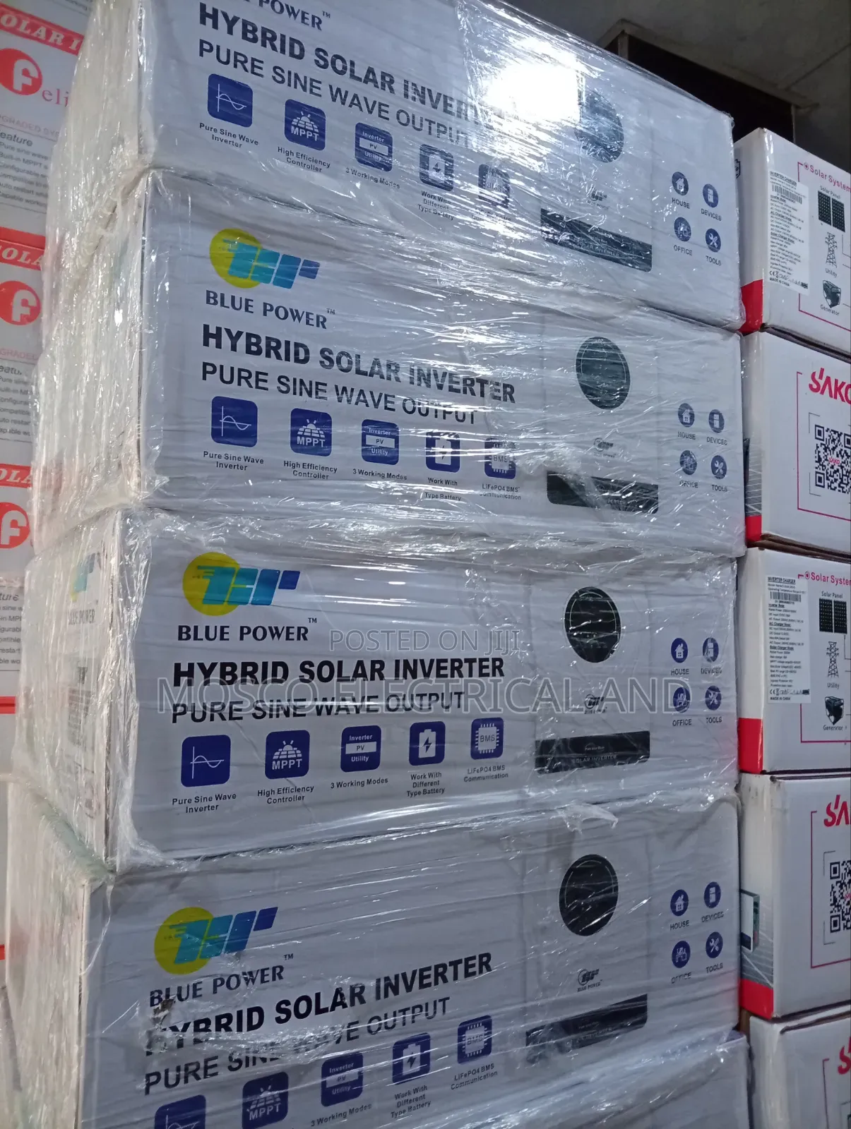 Quality 3.2kva/24volts Blue Power Hybrid Solar Inverter
