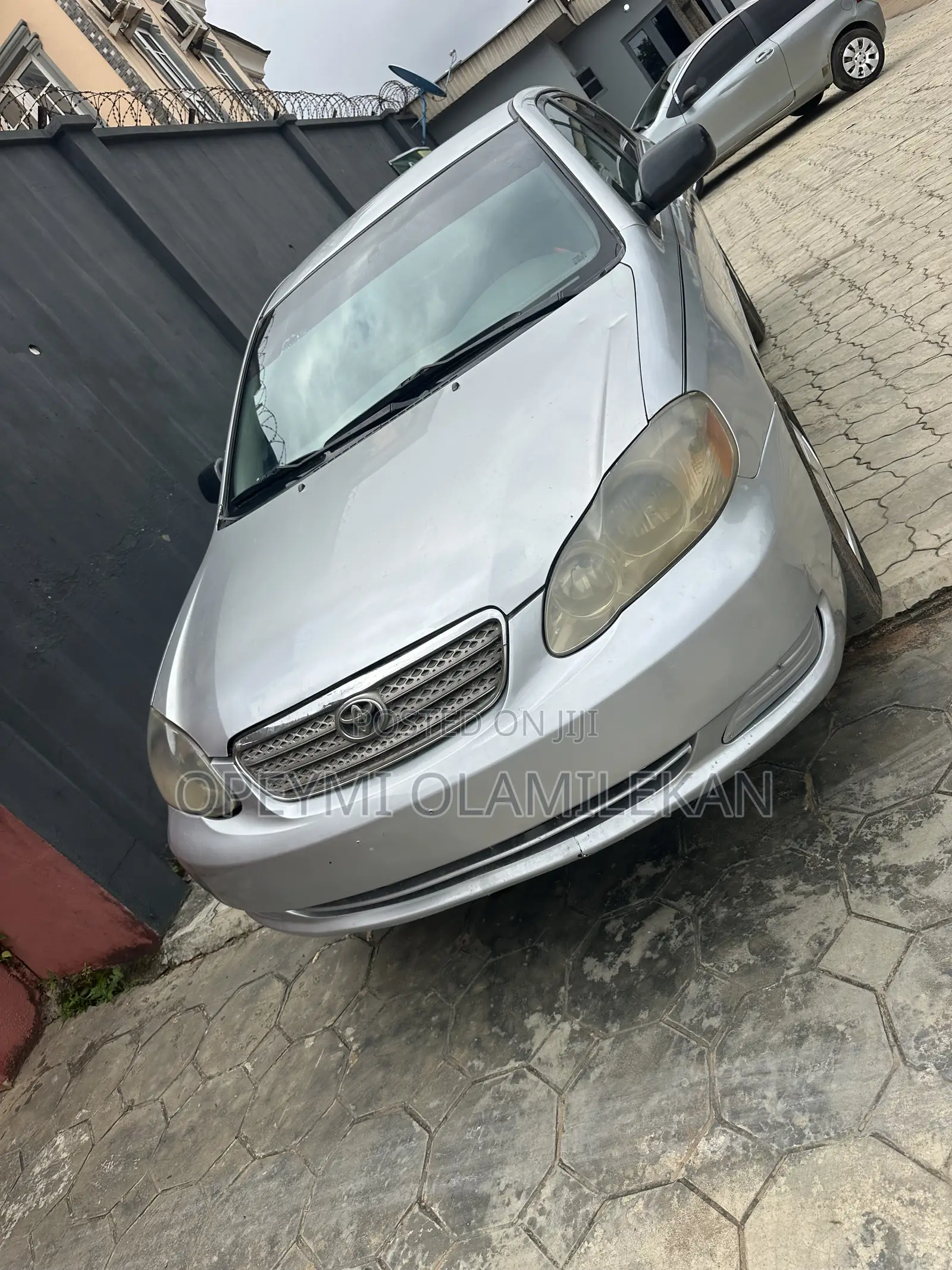 Toyota Corolla LE 2005 Silver