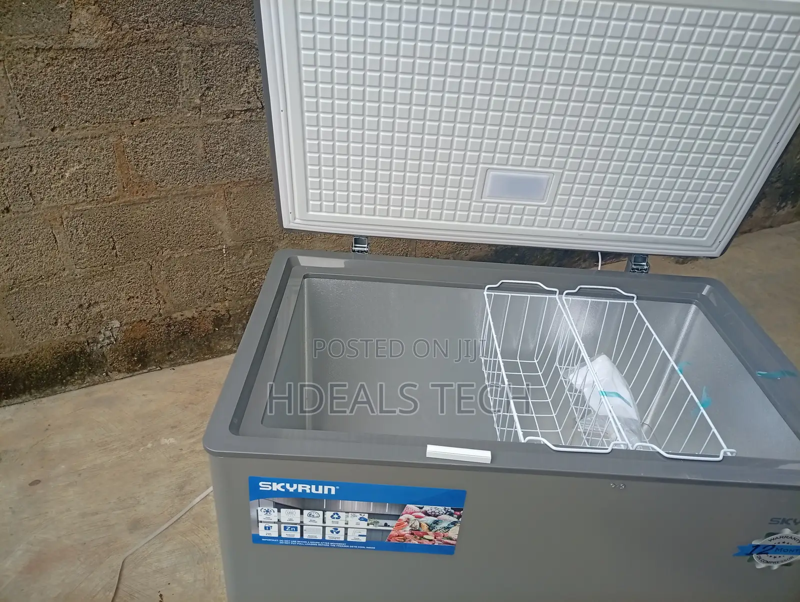 Factory Sealed Skyrun Deep Freezer With Key Lock