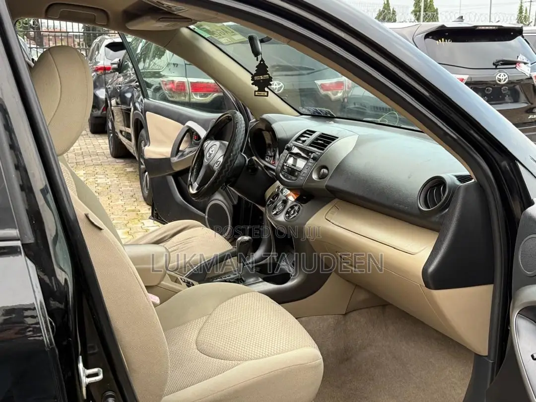 Toyota RAV4 Limited 2009 Black