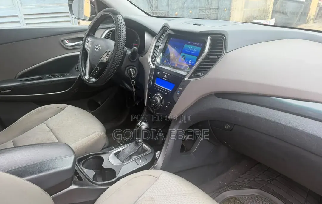 Hyundai Santa Fe 2015 Gray