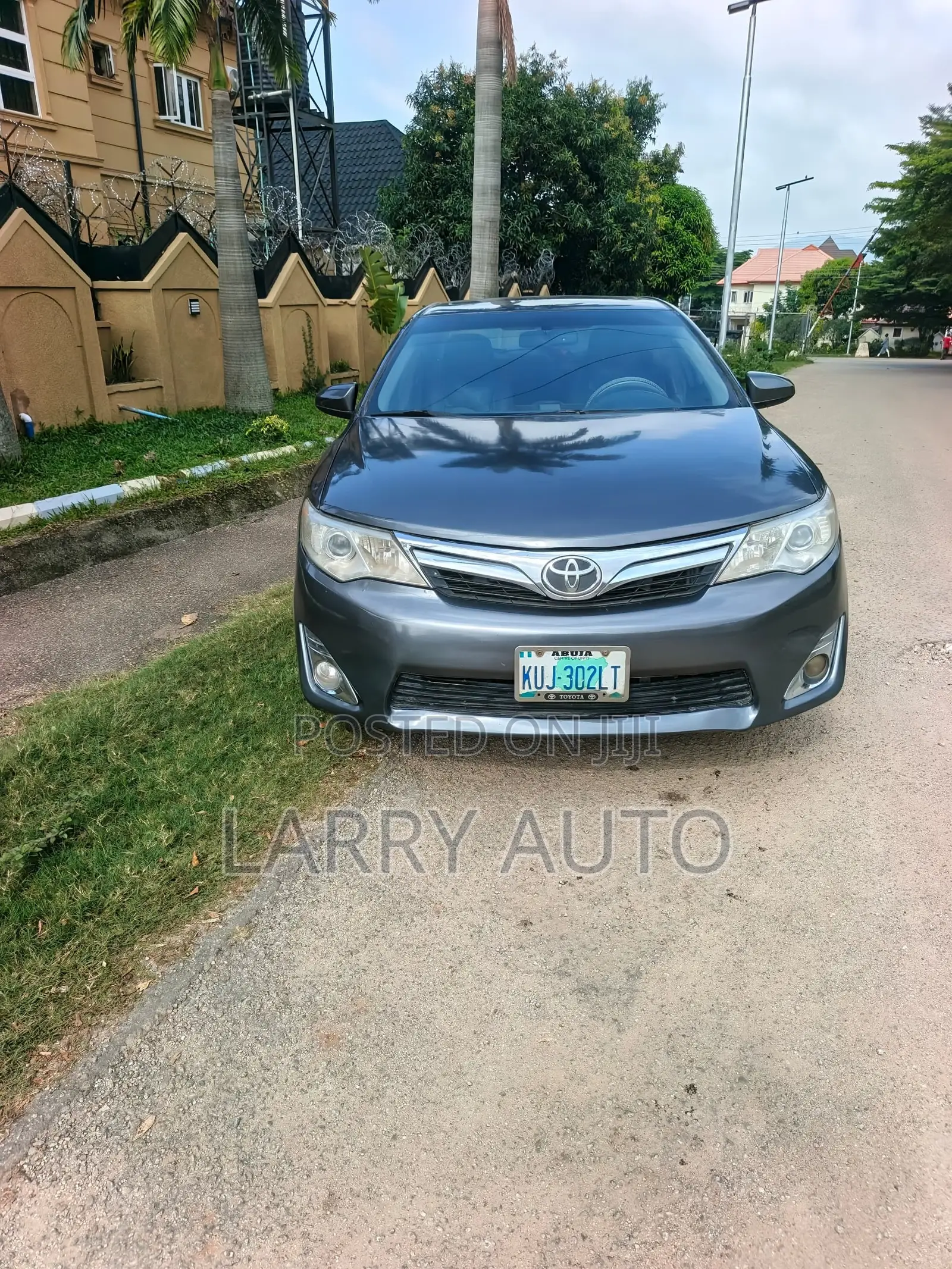 Toyota Camry 2013 Gray