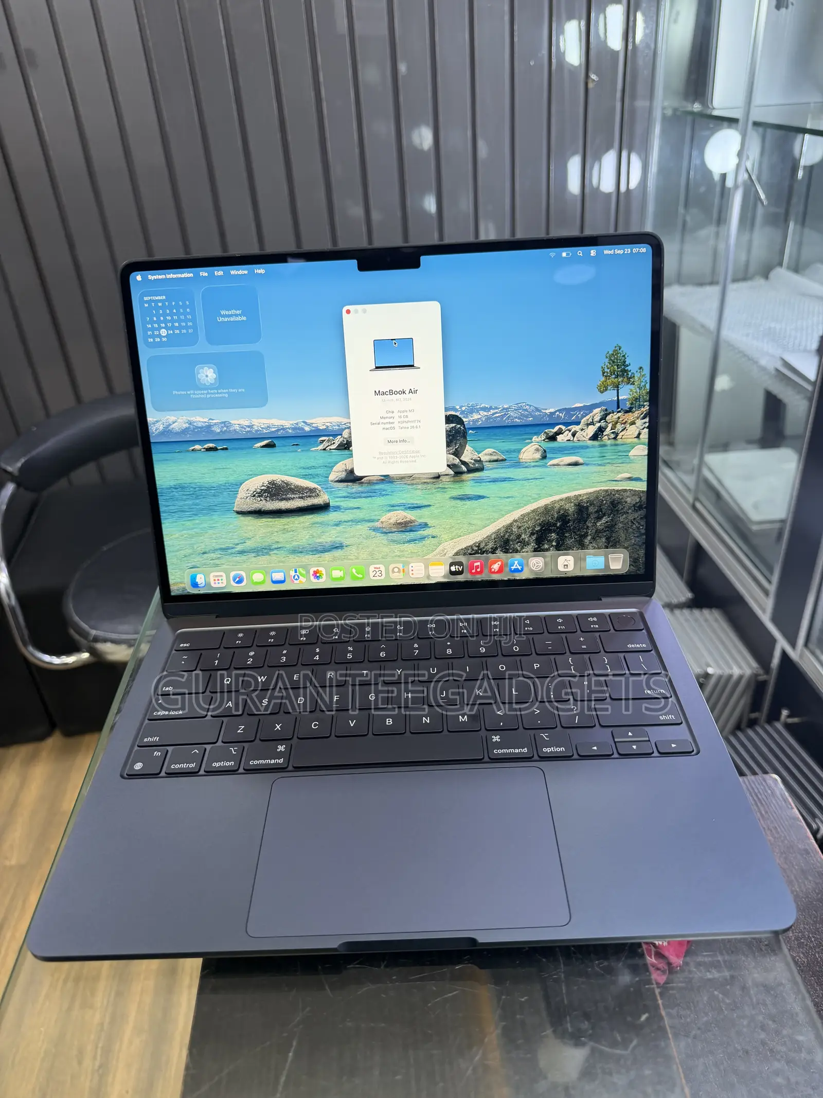 Laptop Apple MacBook Air 2024 M3 16GB Apple M3 SSHD (Hybrid) 512GB