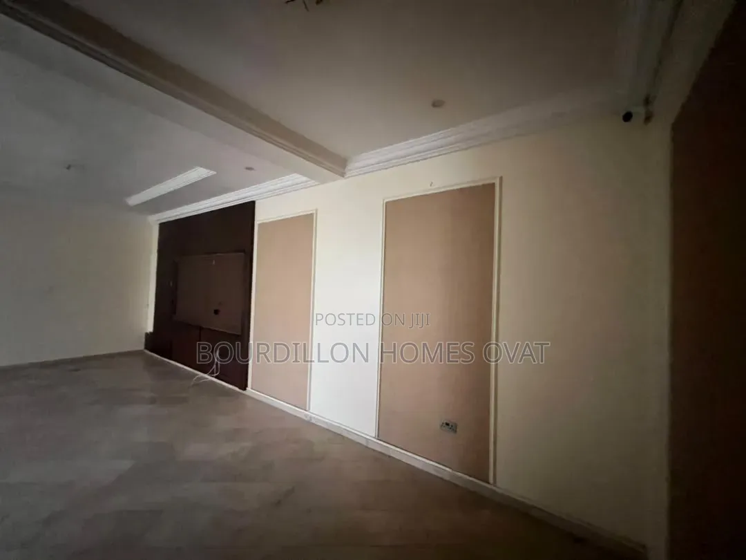 4bdrm Apartment in Parkview Estate for rent