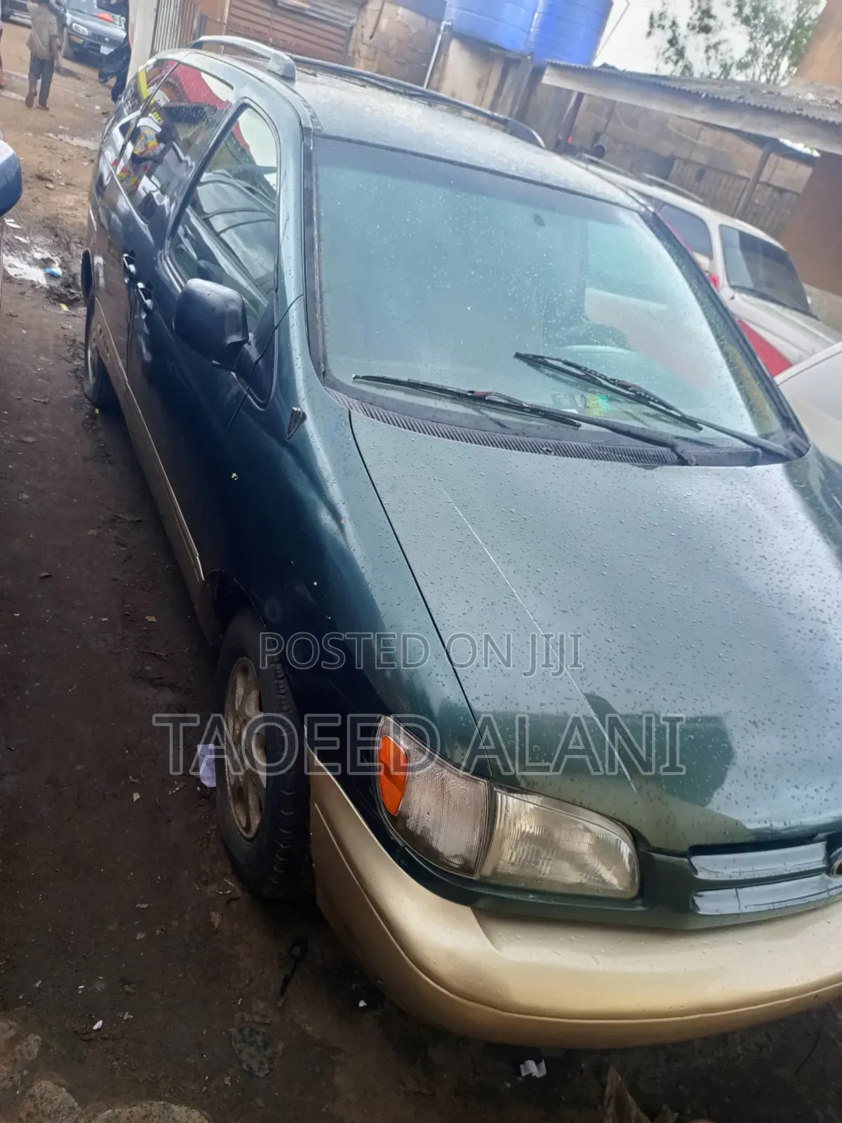 Toyota Sienna 1999 Green