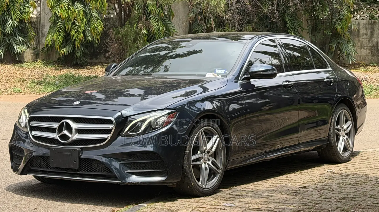 Mercedes-Benz E300 4Matic AWD Sedan (2.0L 4cyl 9A) 2017 Blue