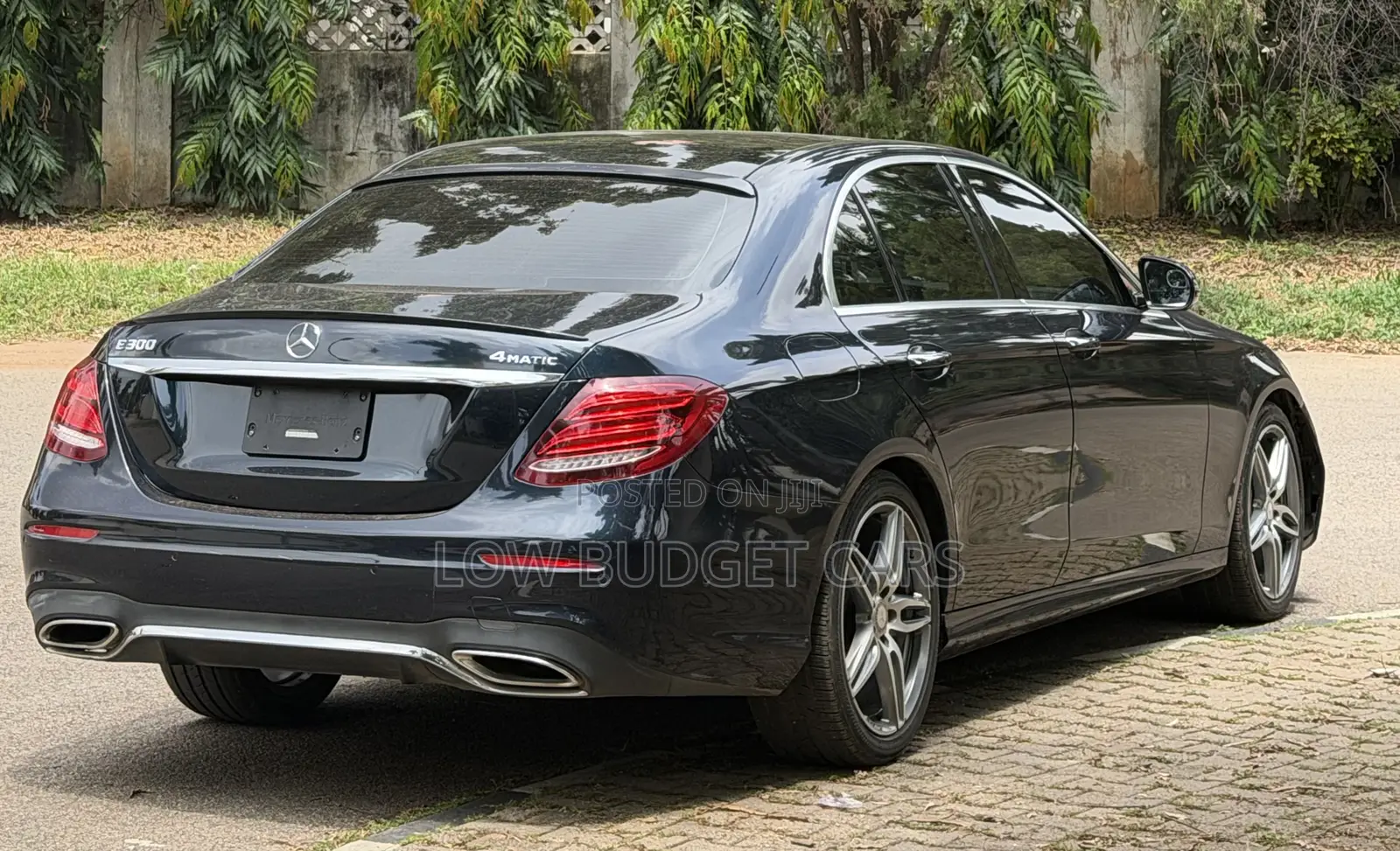Mercedes-Benz E300 4Matic AWD Sedan (2.0L 4cyl 9A) 2017 Blue