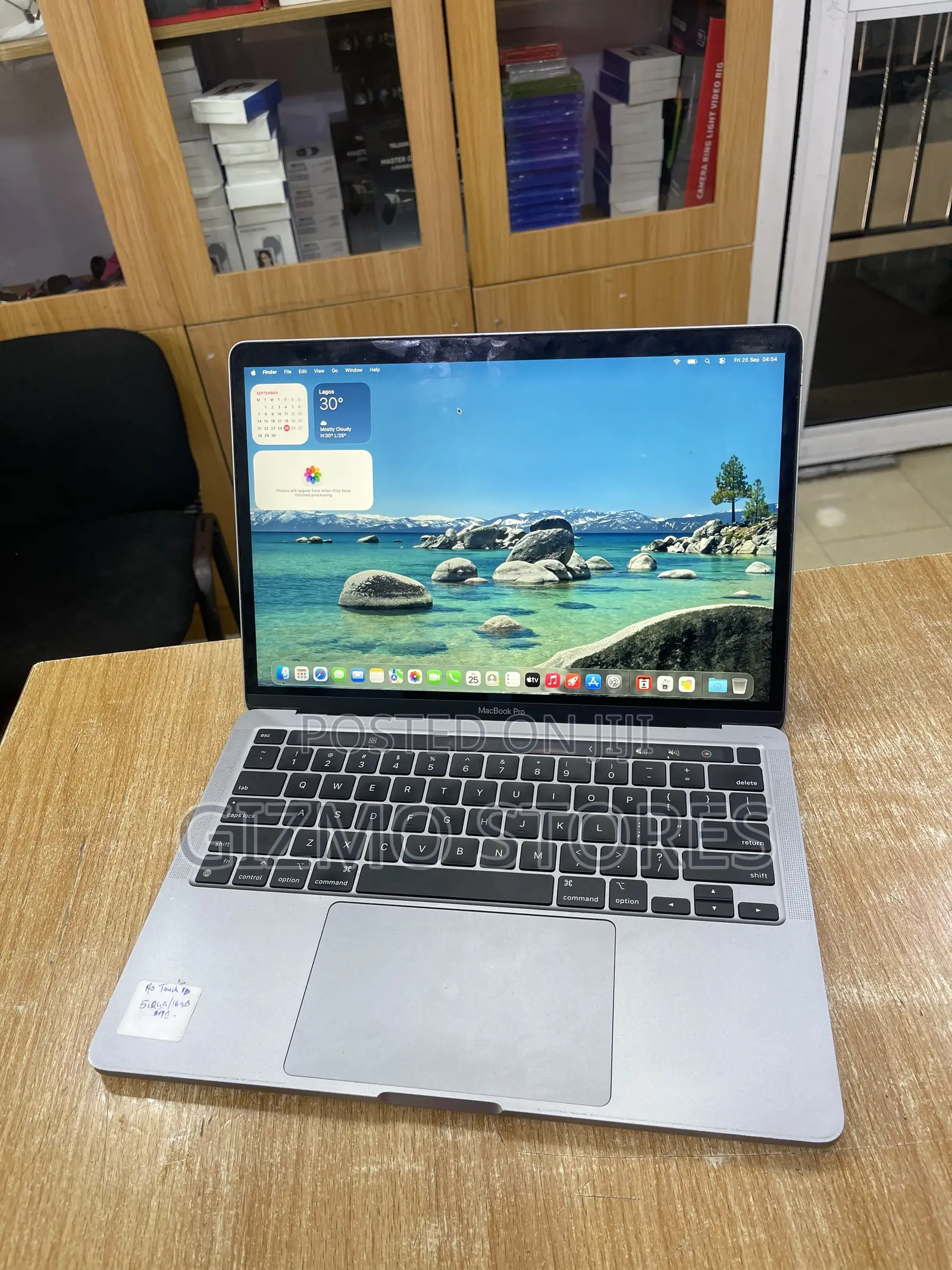 Laptop Apple MacBook Pro 2020 16GB Apple M1 SSD 512GB