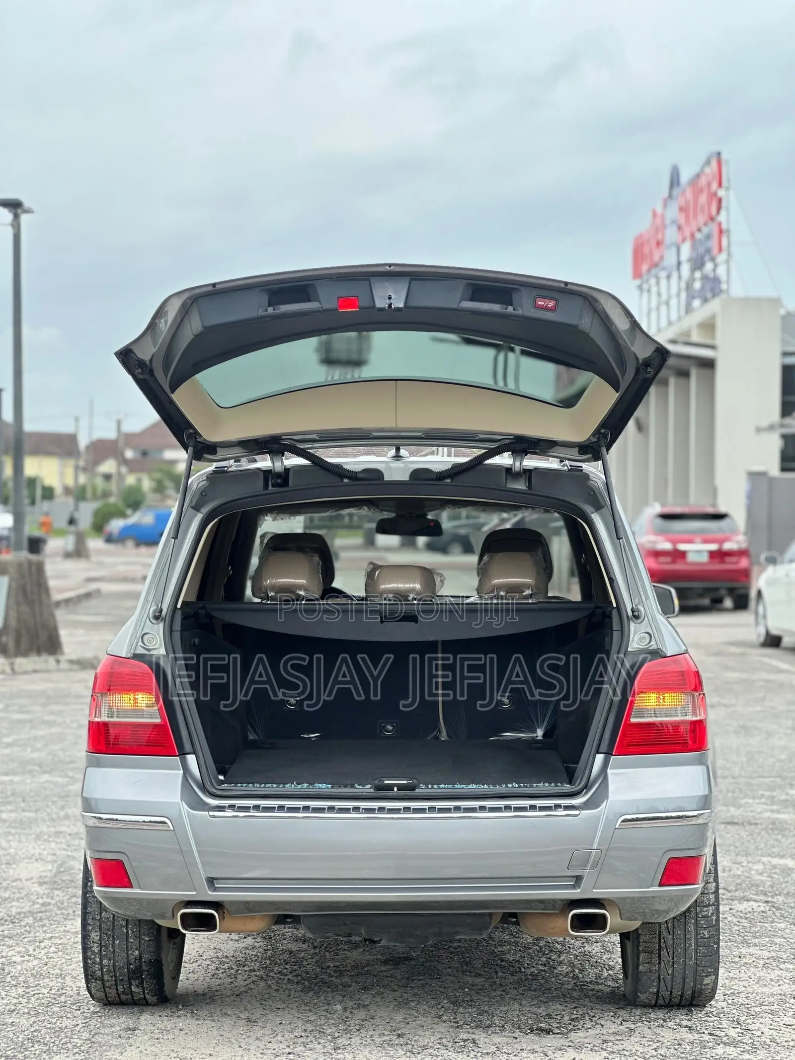 Mercedes-Benz GLK-Class 350 4MATIC 2012 Gray