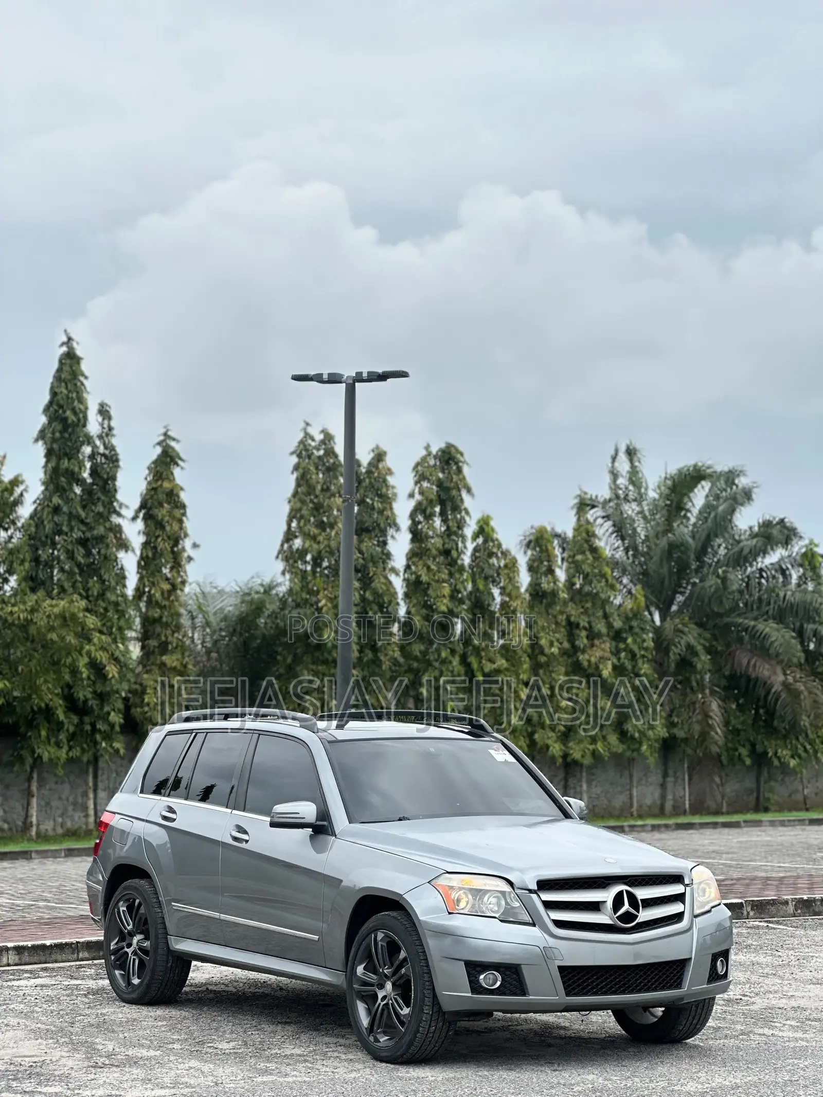 Mercedes-Benz GLK-Class 350 4MATIC 2012 Gray