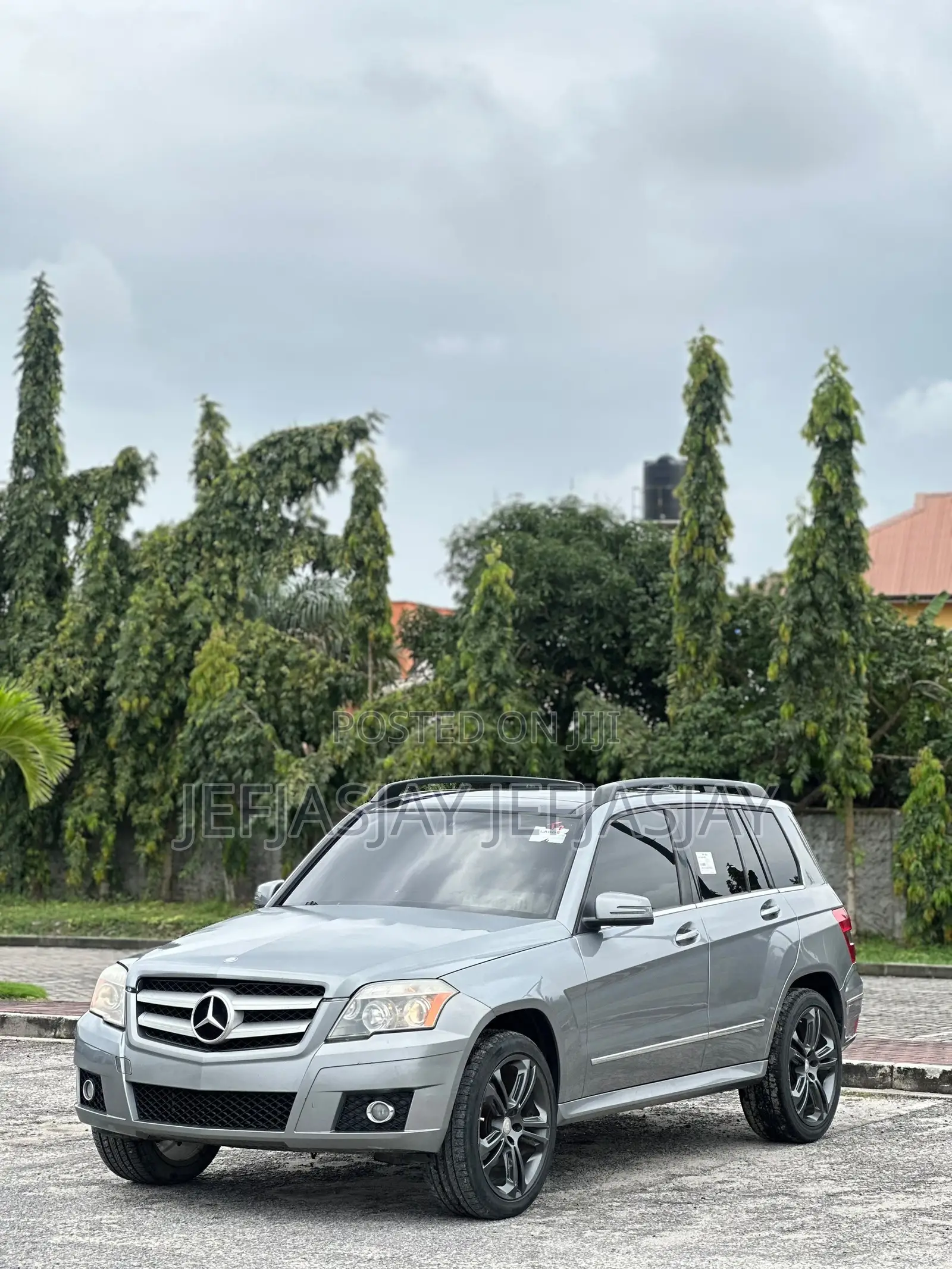 Mercedes-Benz GLK-Class 350 4MATIC 2012 Gray