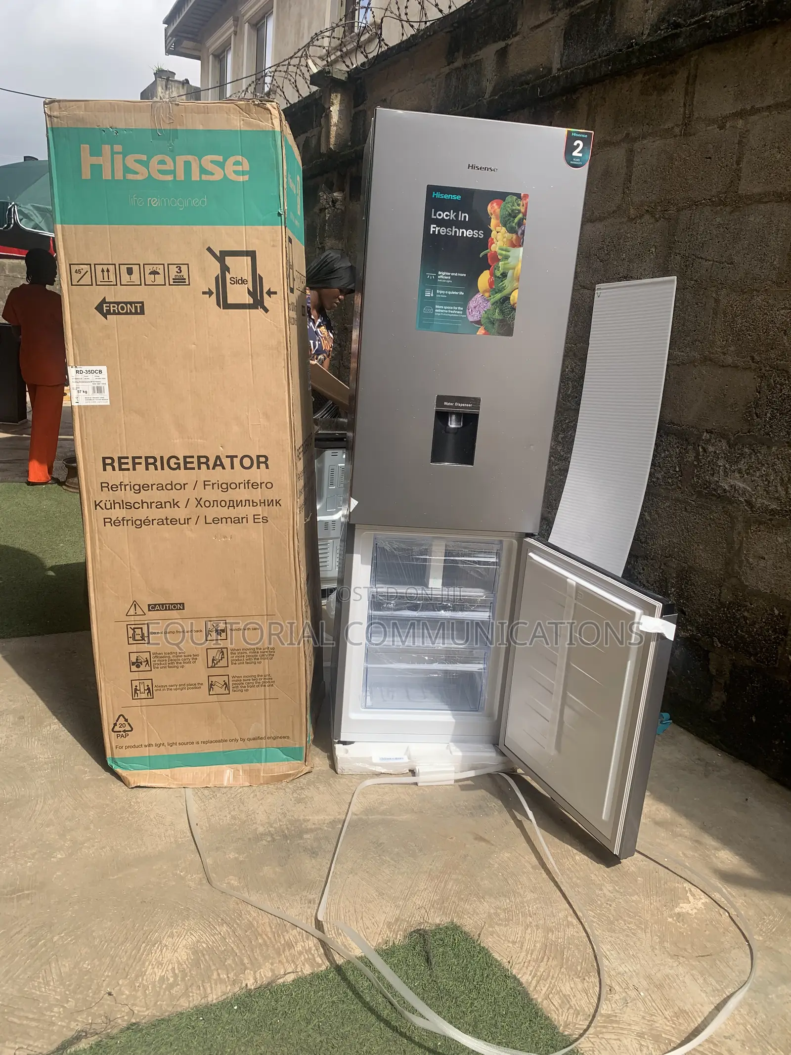 Hisense 35DCB 264L 2-Door Fridge Refrigerator