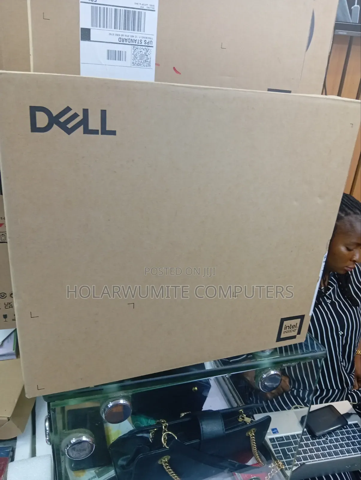 New Laptop Dell Latitude 5320 2-in-1 16GB Intel Core i5 SSD 512GB