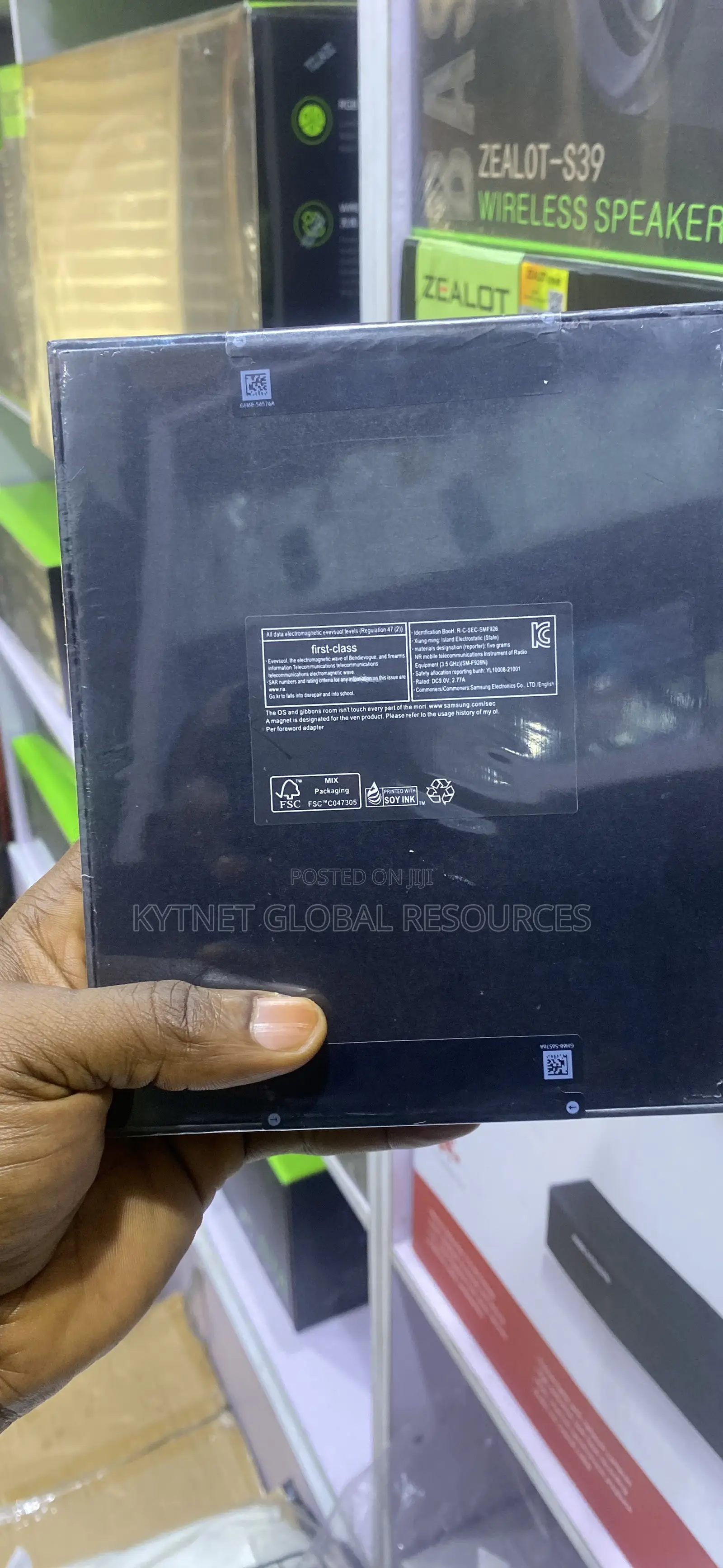 New Samsung Galaxy Z Fold4 256 GB Black