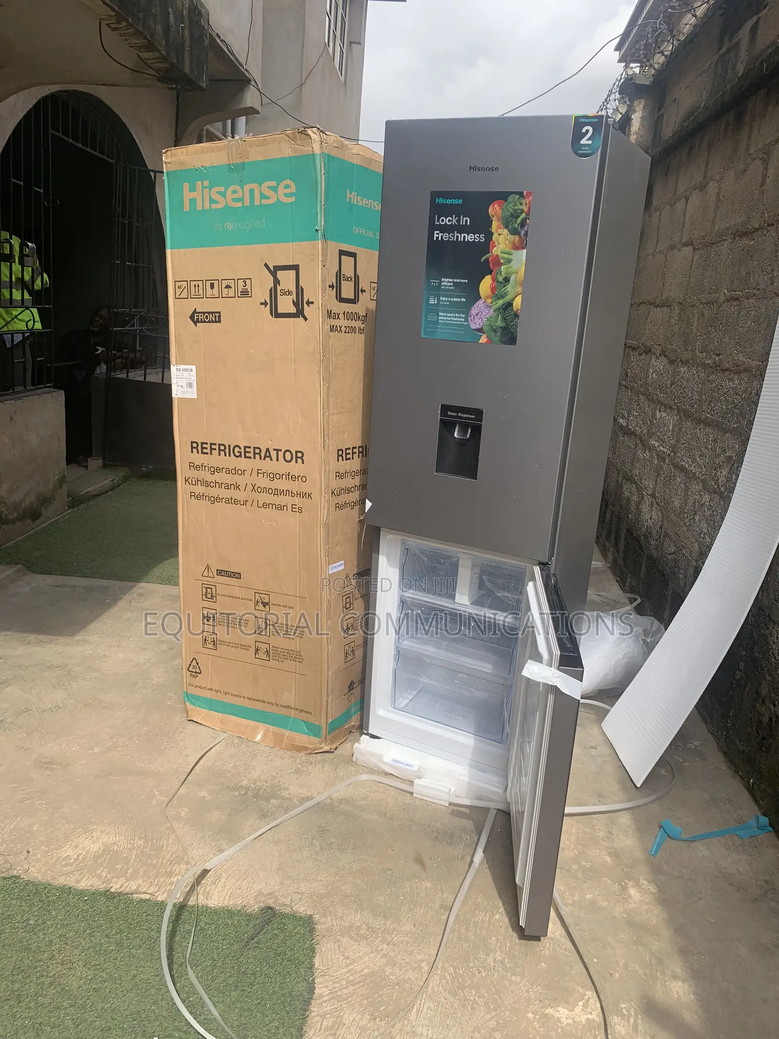 Hisense 35DCB 264L Fast Cooling Refrigerator With Water Dispenser