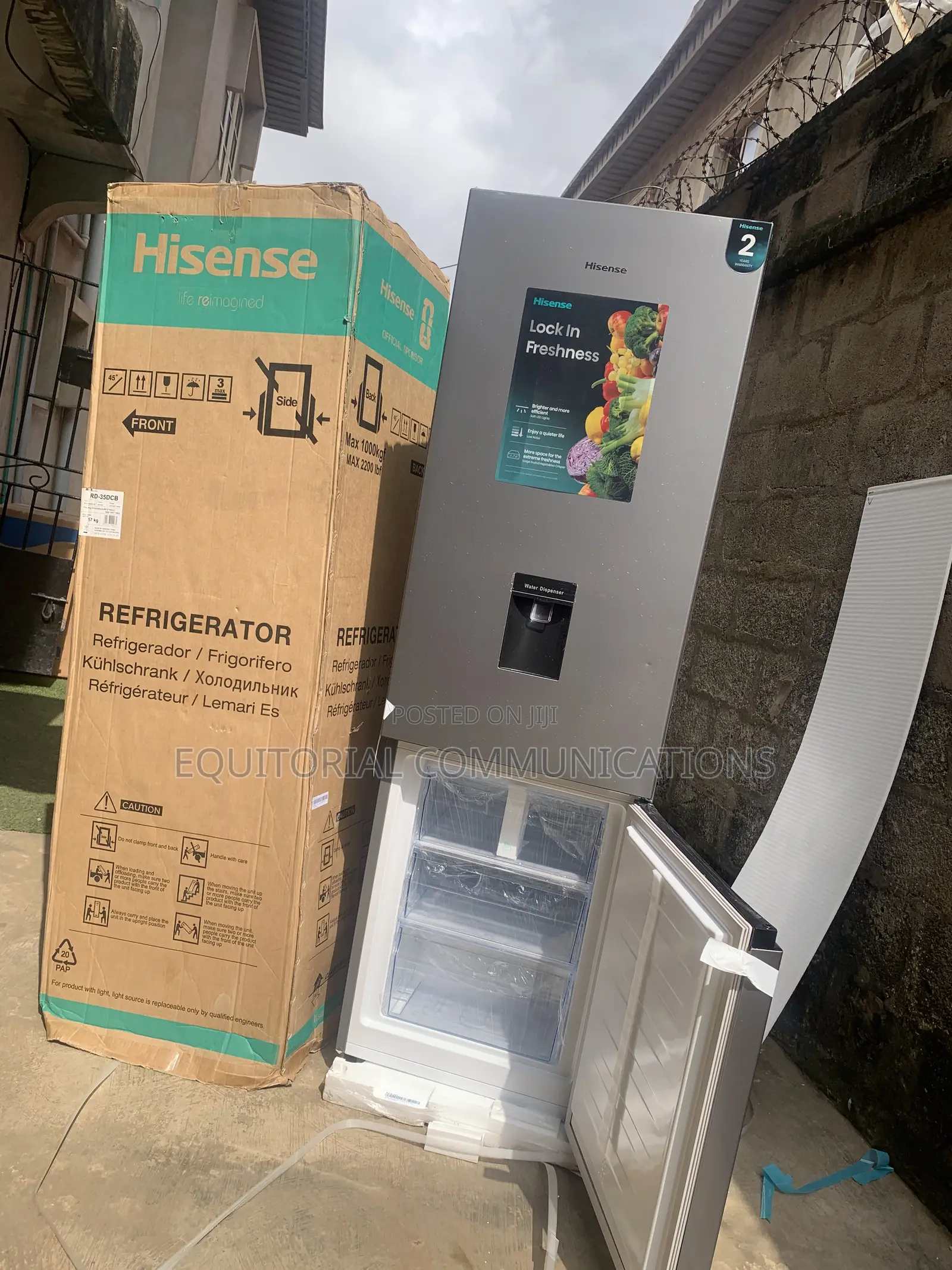 Hisense 35DCB 264L Easy Access Fridge With Water Dispenser