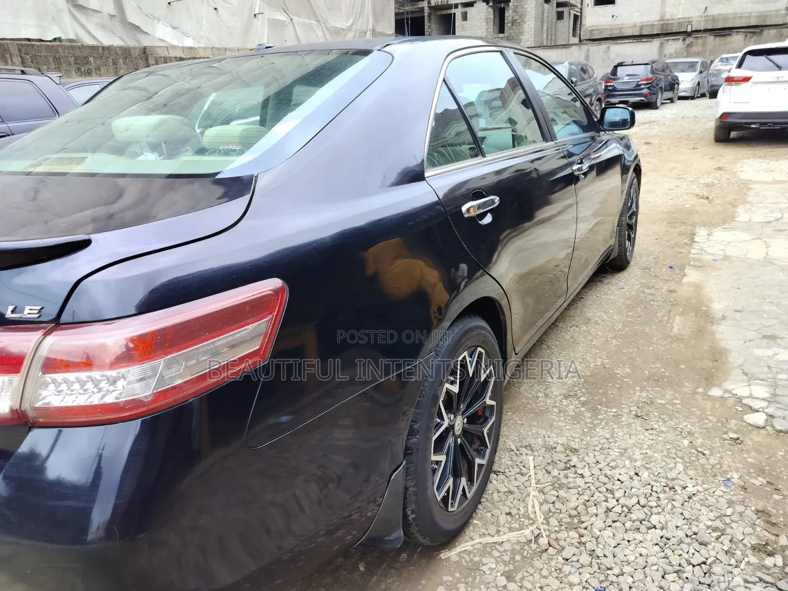 Toyota Camry LE 4dr Sedan (2.5L 4cyl 6A) 2011 Black