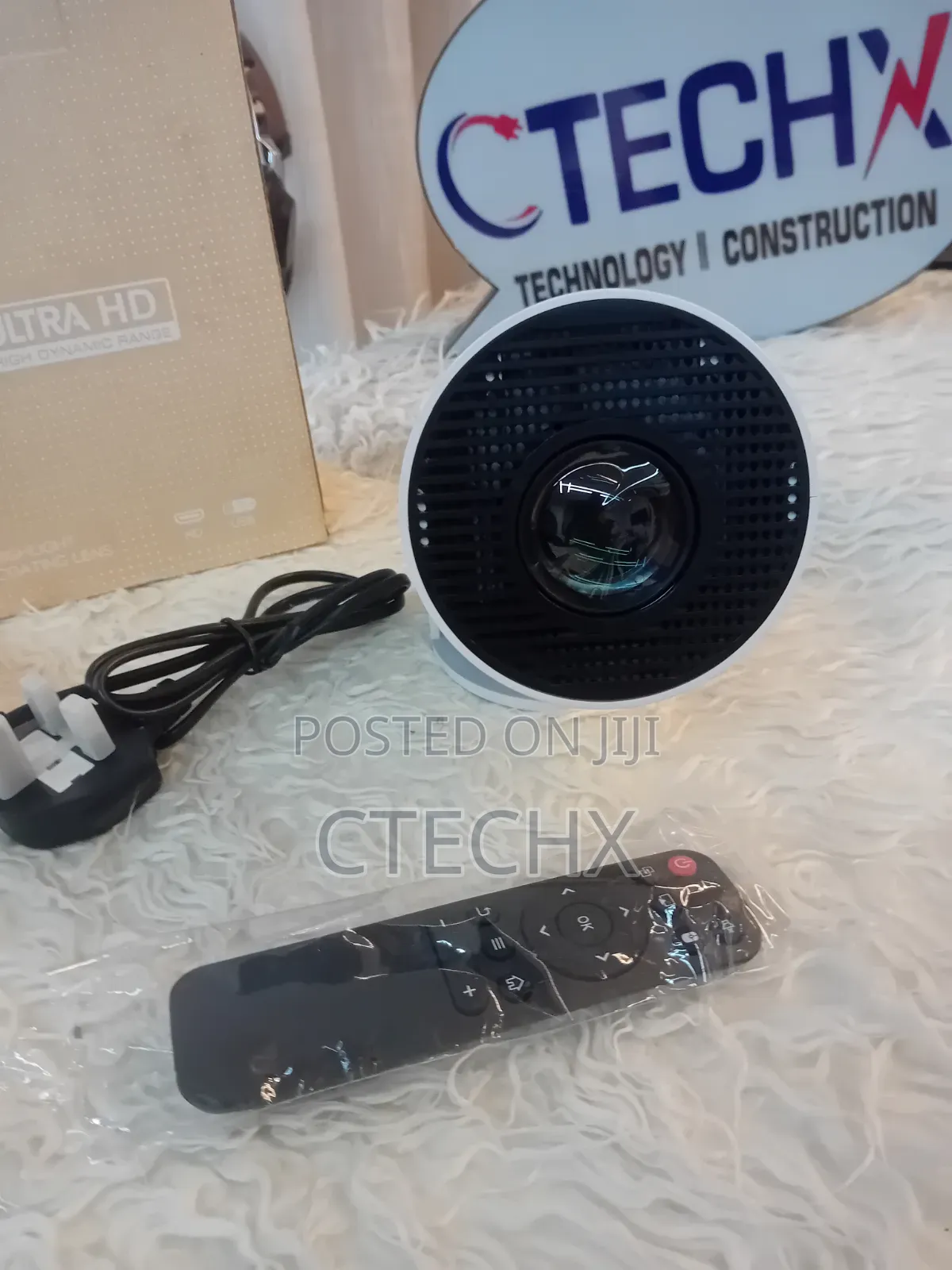Magcubic HY300 Portable Smart Projector Support 1080P Android