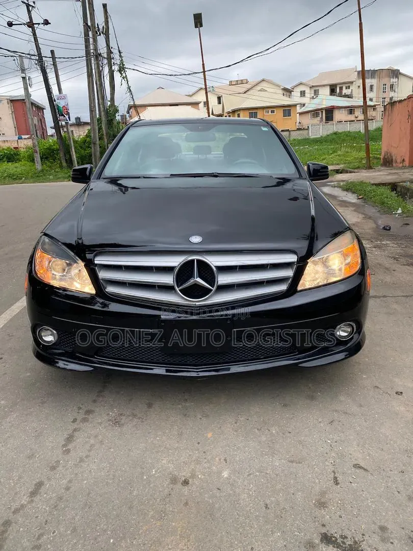 Mercedes-Benz C300 Luxury 4Matic Sedan AWD (3.0L 6cyl 7A) 2010 Black