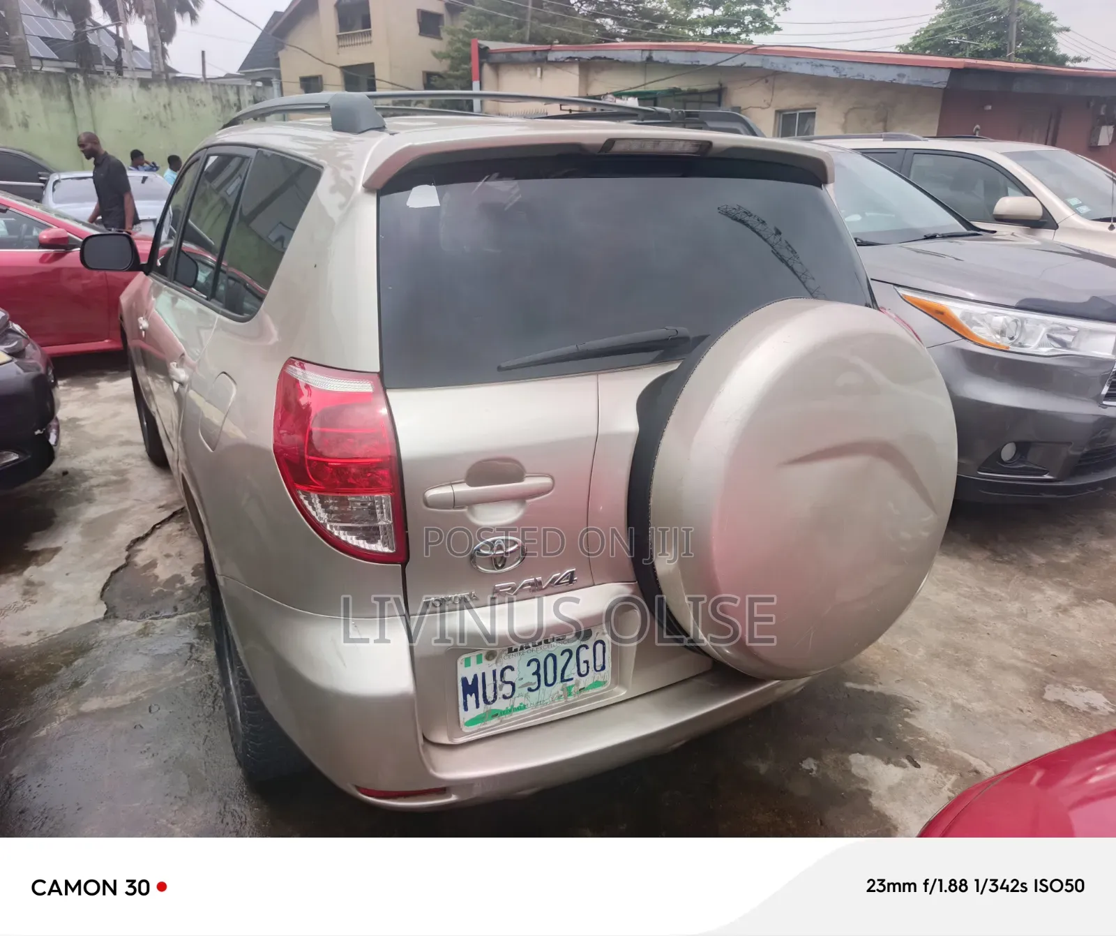 Toyota RAV4 I4 2006 Silver