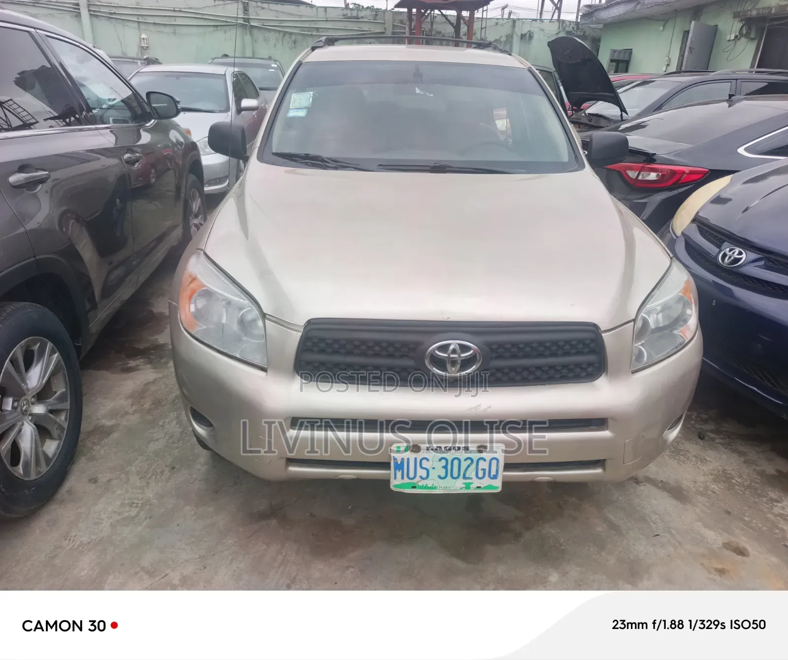 Toyota RAV4 I4 2006 Silver
