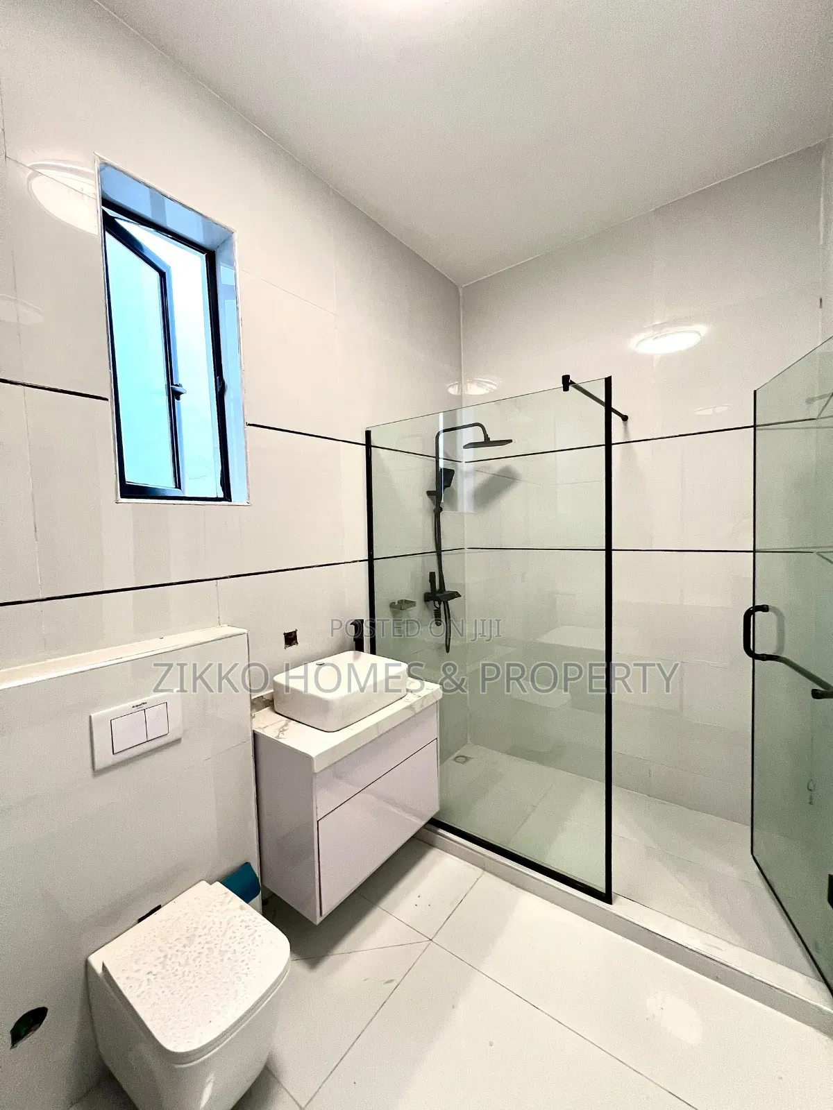 5bdrm Duplex in Ajah for sale