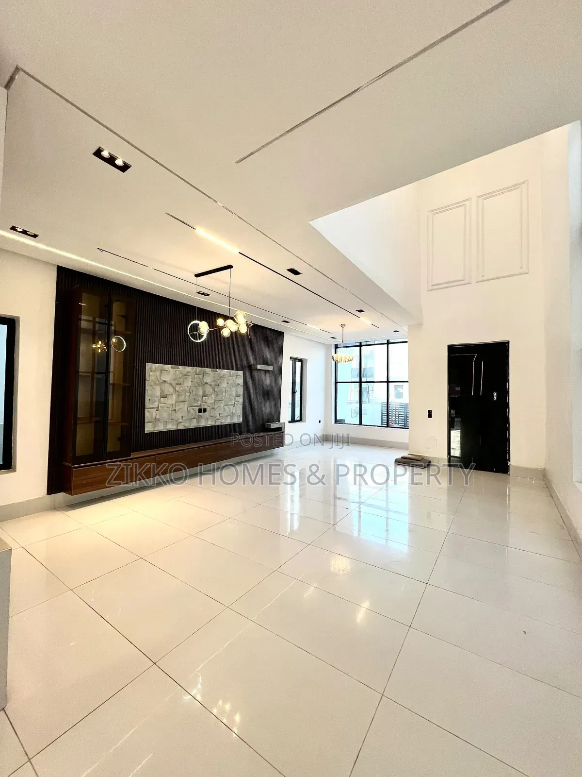5bdrm Duplex in Ajah for sale