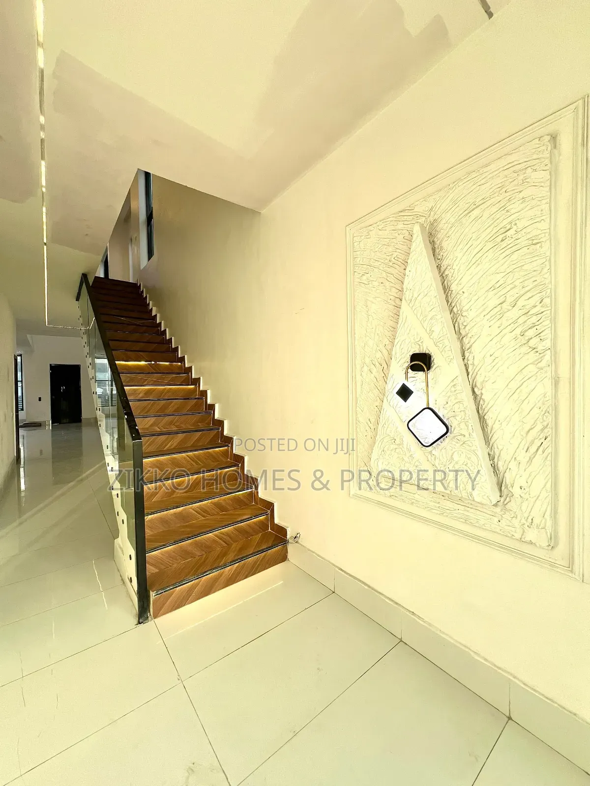5bdrm Duplex in Ajah for sale