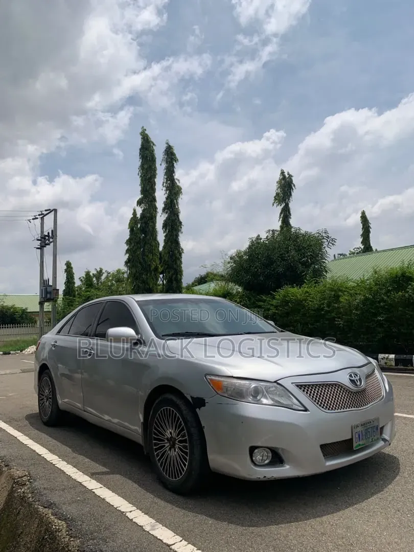 Toyota Camry SE 4dr Sedan (2.4L 4cyl 5A) 2008 Silver