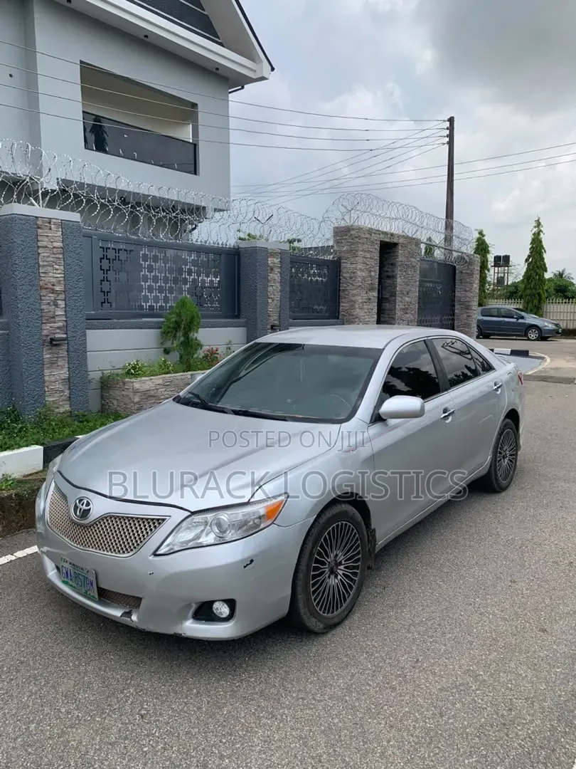 Toyota Camry SE 4dr Sedan (2.4L 4cyl 5A) 2008 Silver