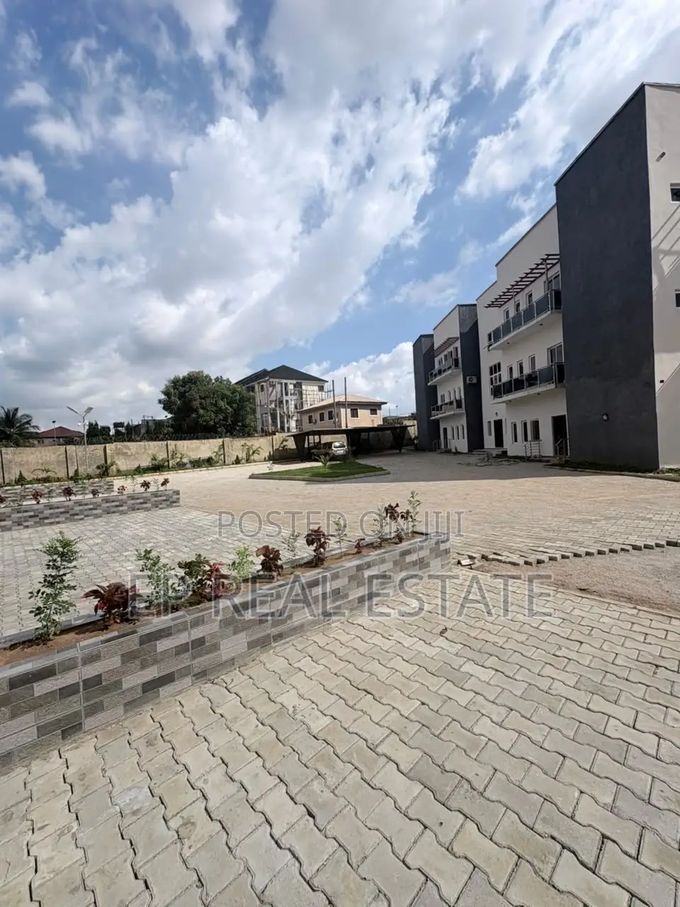 4bdrm House in Katampe for sale
