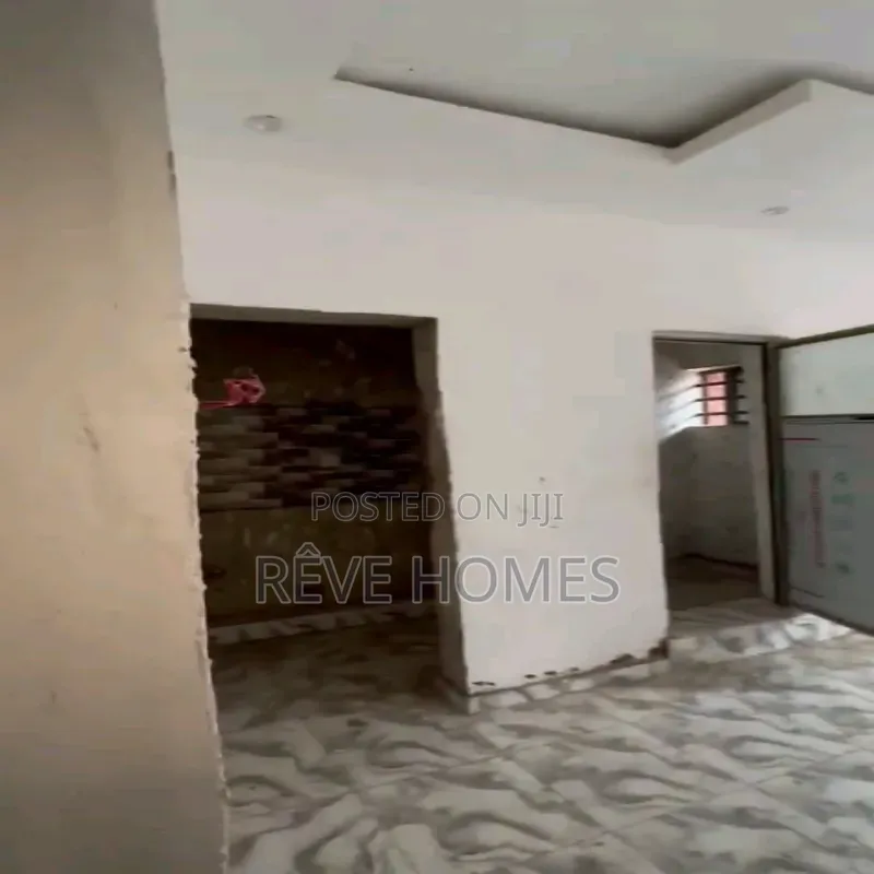 Studio Apartment in Shomolu / Shomolu for rent
