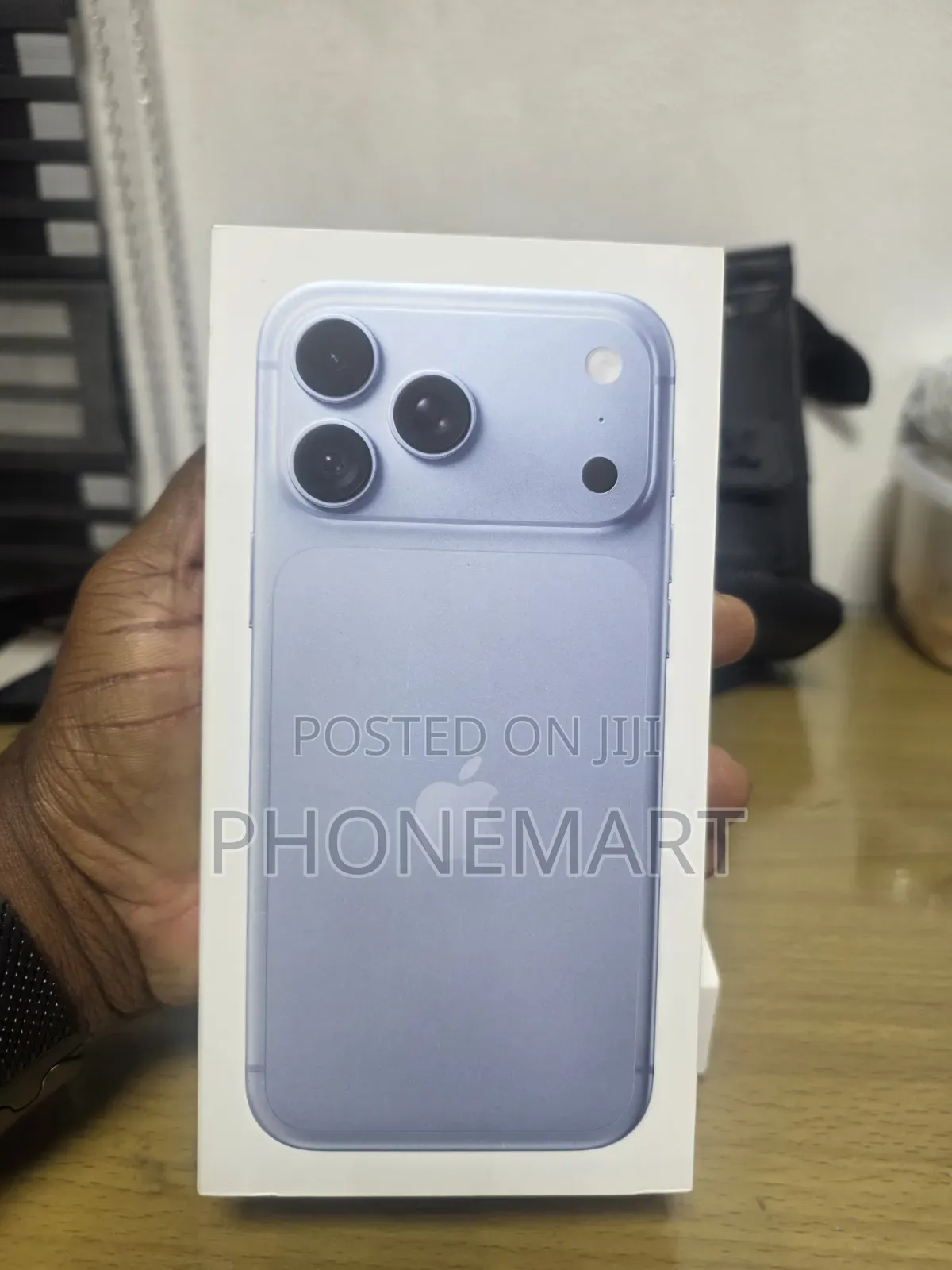 New Apple iPhone 18 Pro Max 256 GB Blue