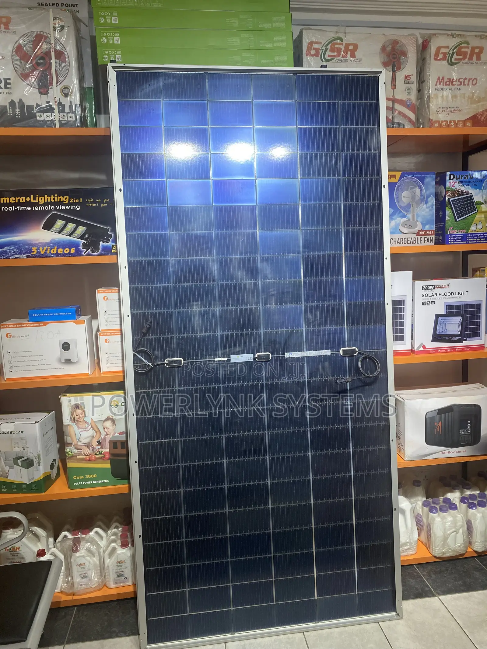 Jinko 625W Bi-Facial Mono Panels