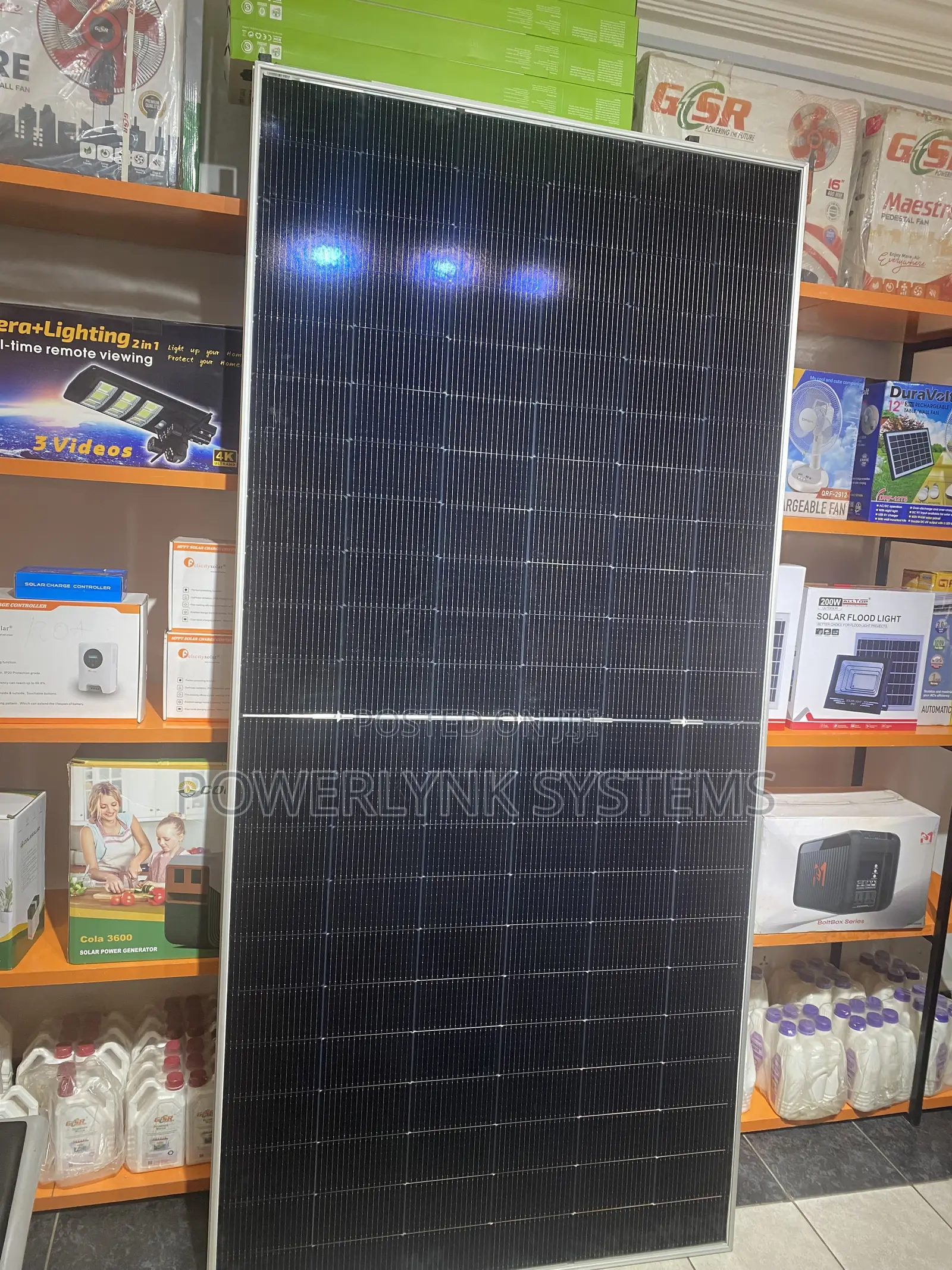 Jinko 625W Bi-Facial Mono Panels