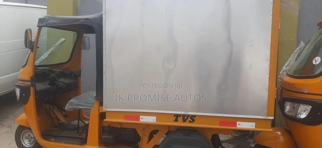 New TVS King Cargo 2022 Yellow