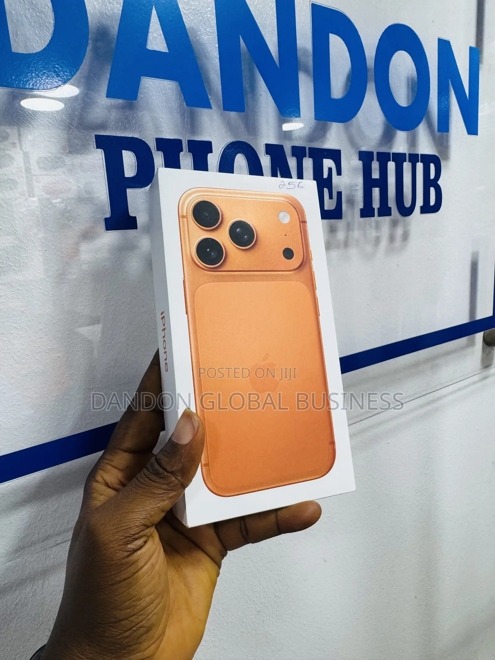 New Apple iPhone 17 Pro 256 GB Orange