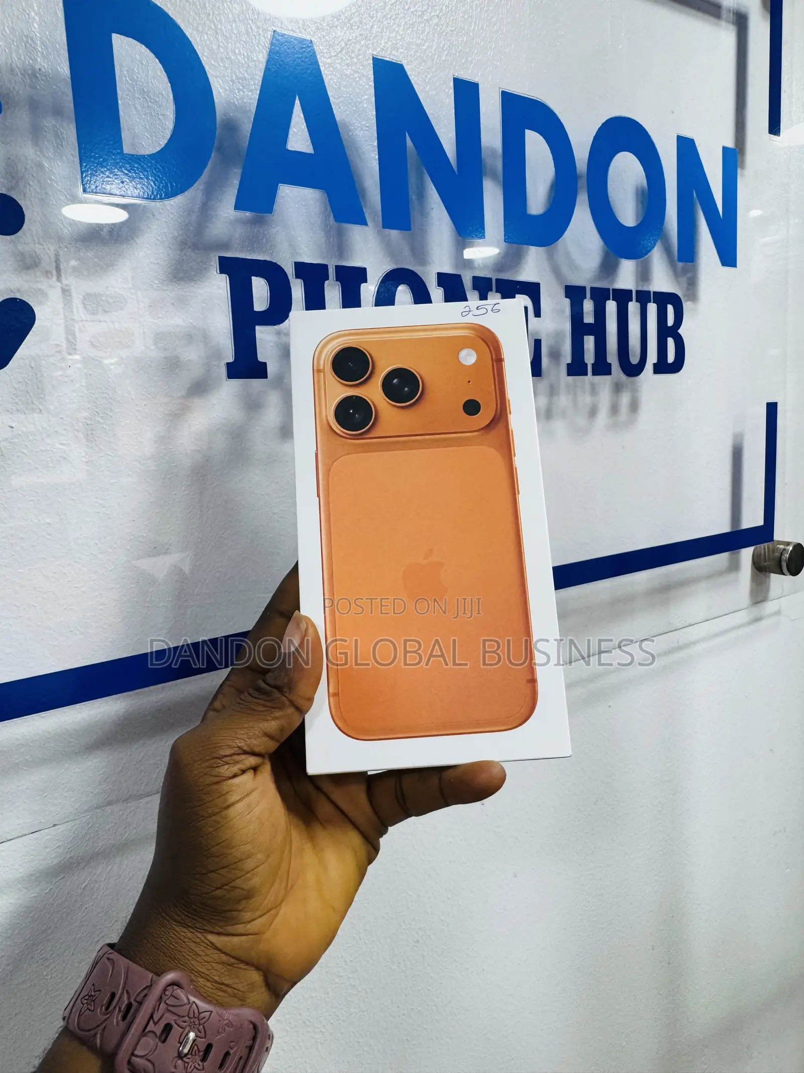New Apple iPhone 17 Pro 256 GB Orange