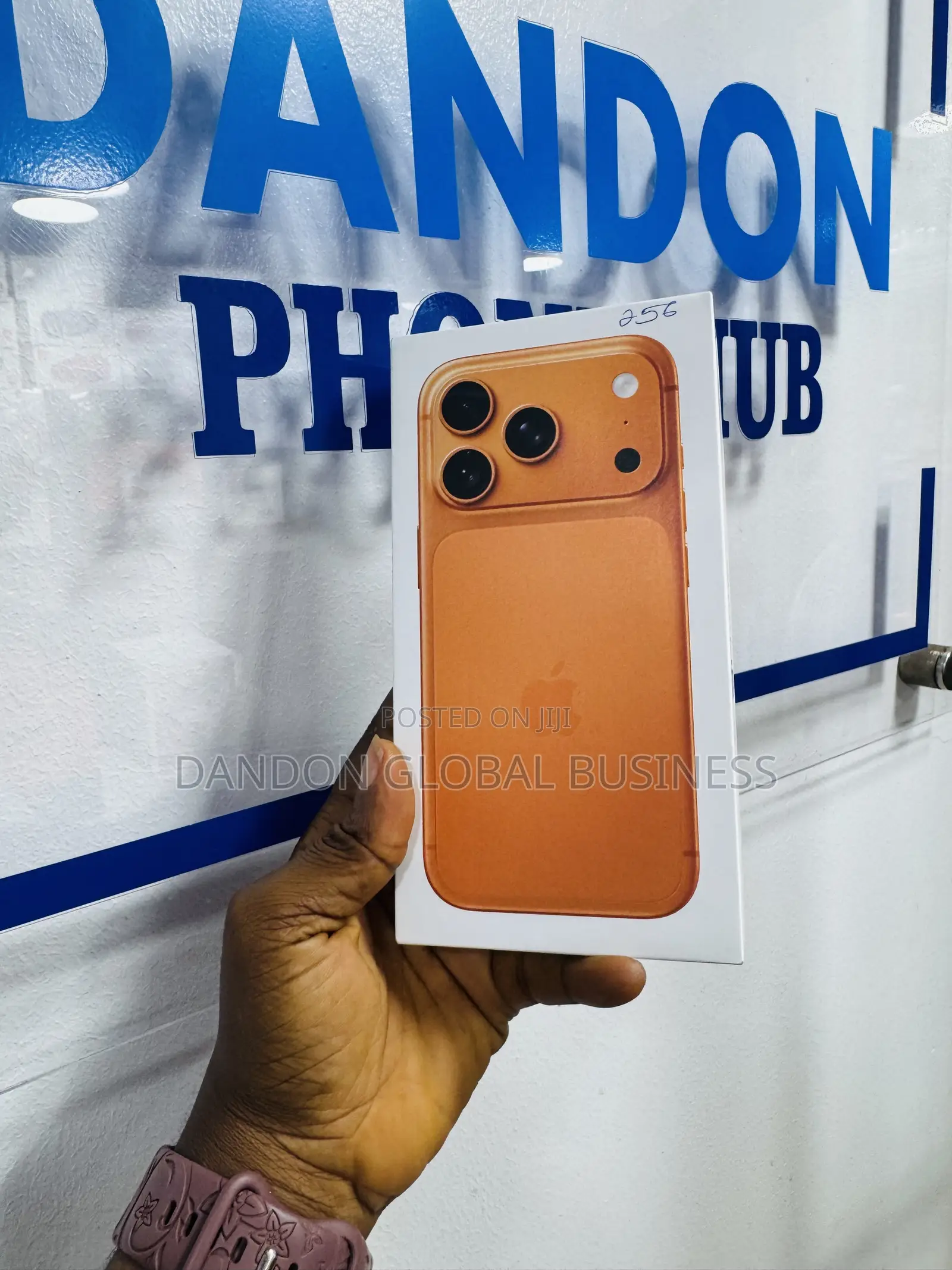 New Apple iPhone 17 Pro 256 GB Orange