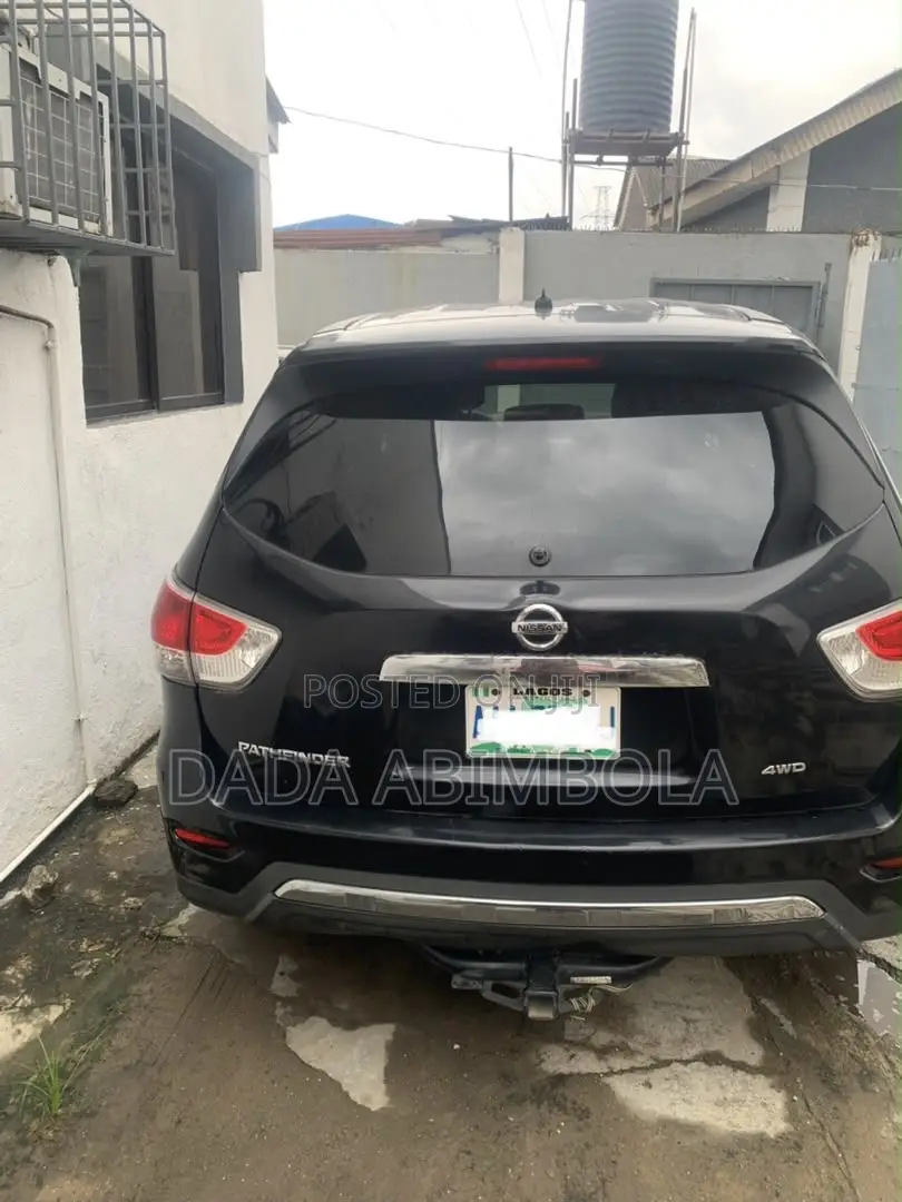 Nissan Pathfinder 2013 Black