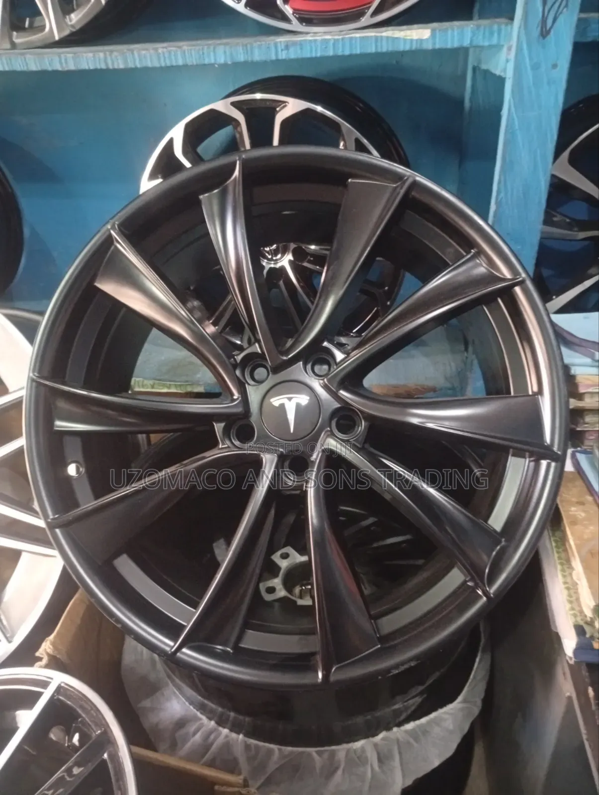 Tesla Turbone_style Rim