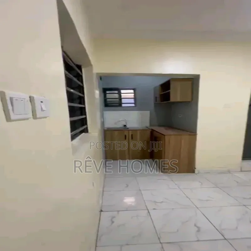 Studio Apartment in Shomolu / Shomolu for rent